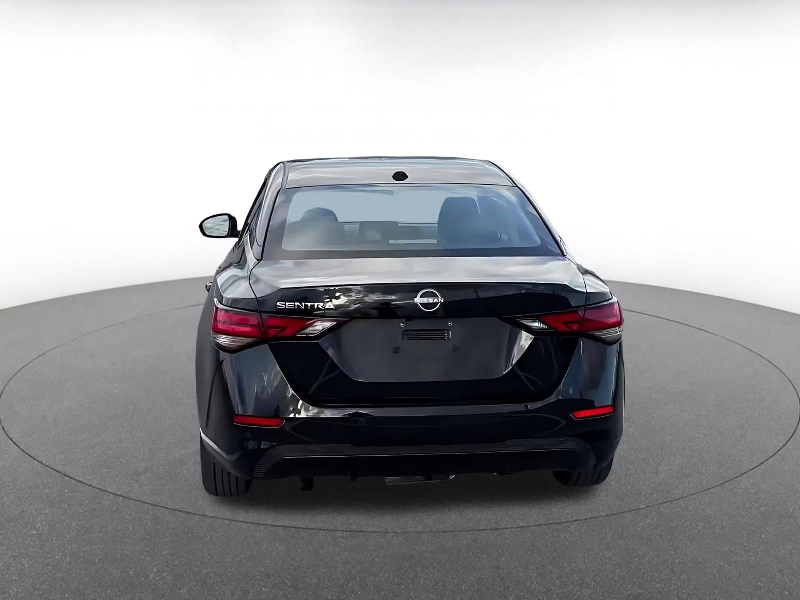 Thumbnail: 2025 Nissan Sentra - 12