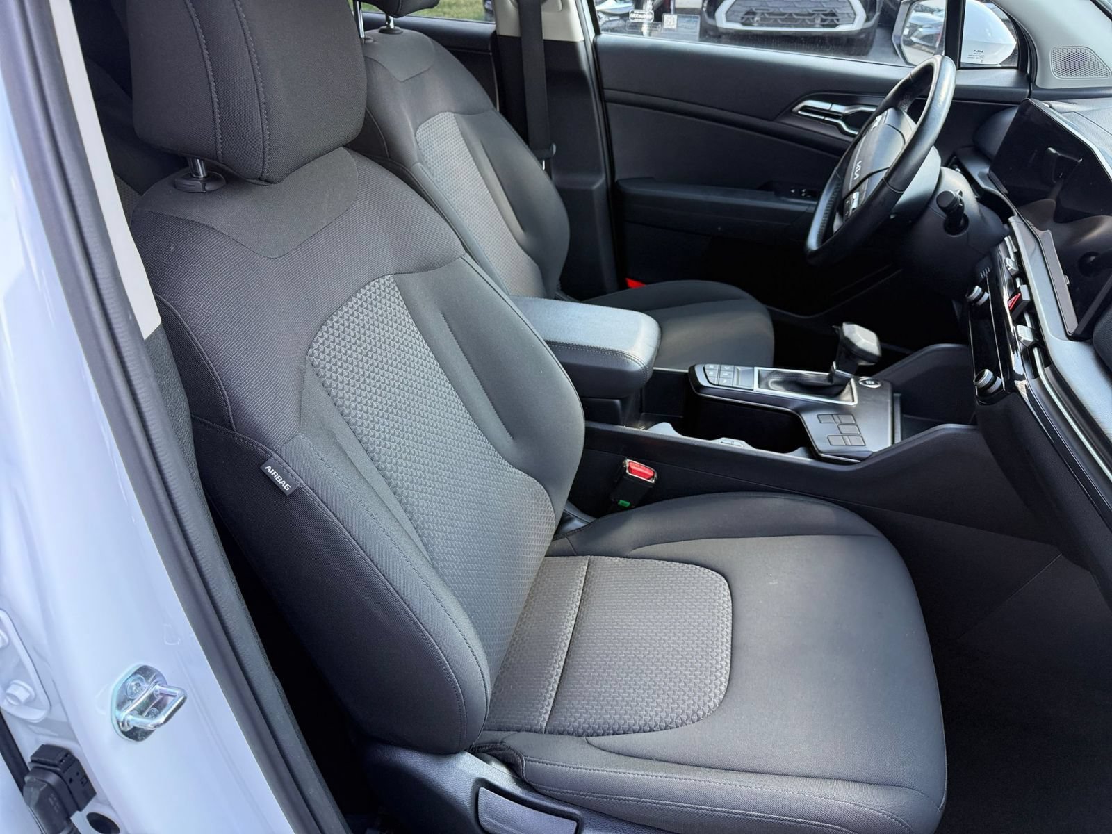 Thumbnail: 2026 Kia Sportage - 35