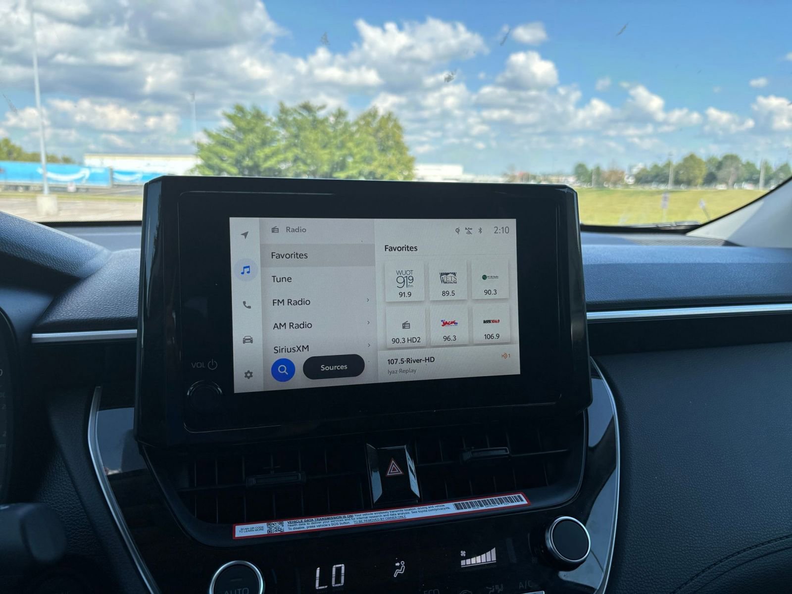 Thumbnail: 2025 Toyota Corolla Cross - 21