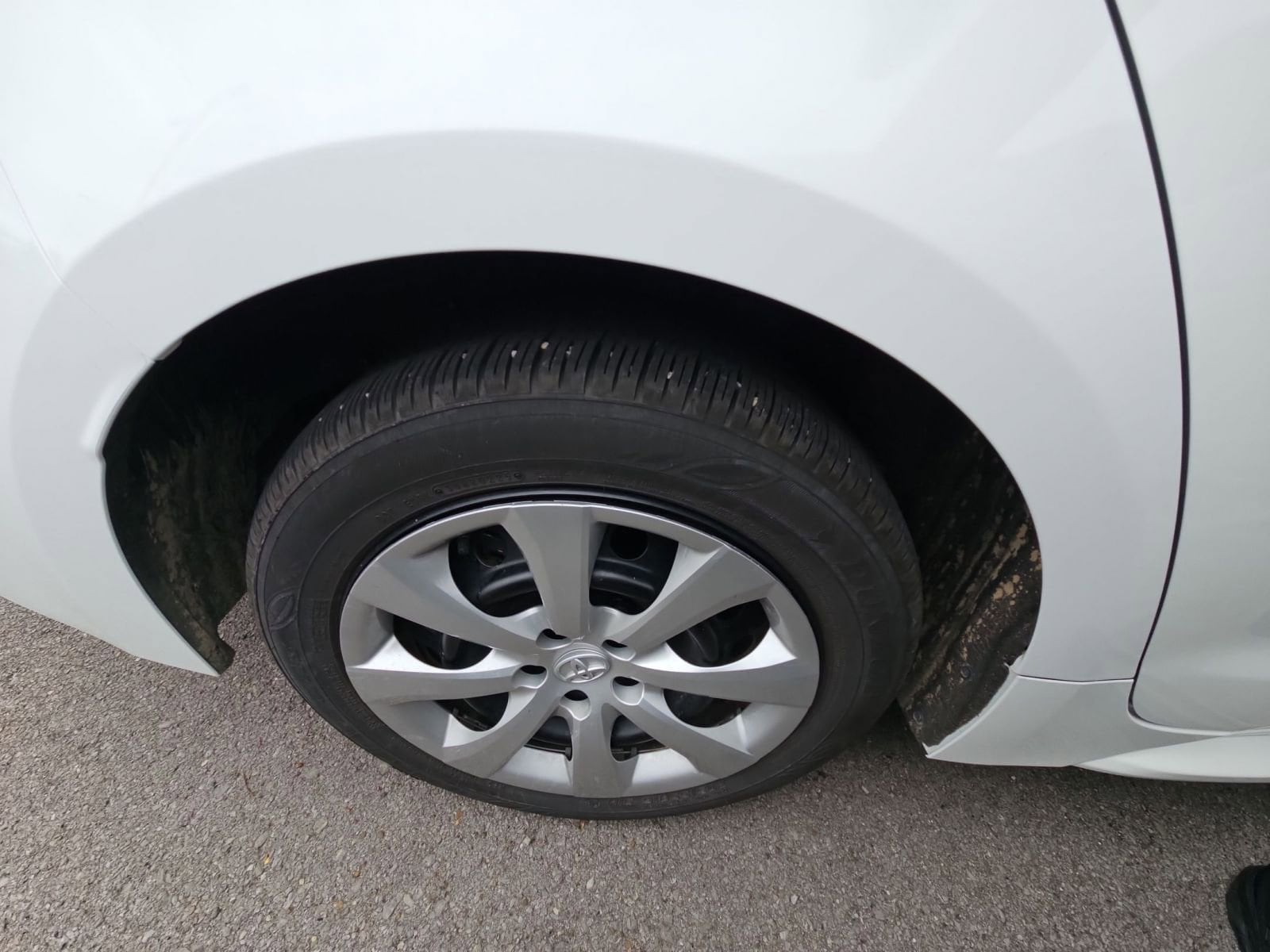 Thumbnail: 2025 Toyota Corolla - 9