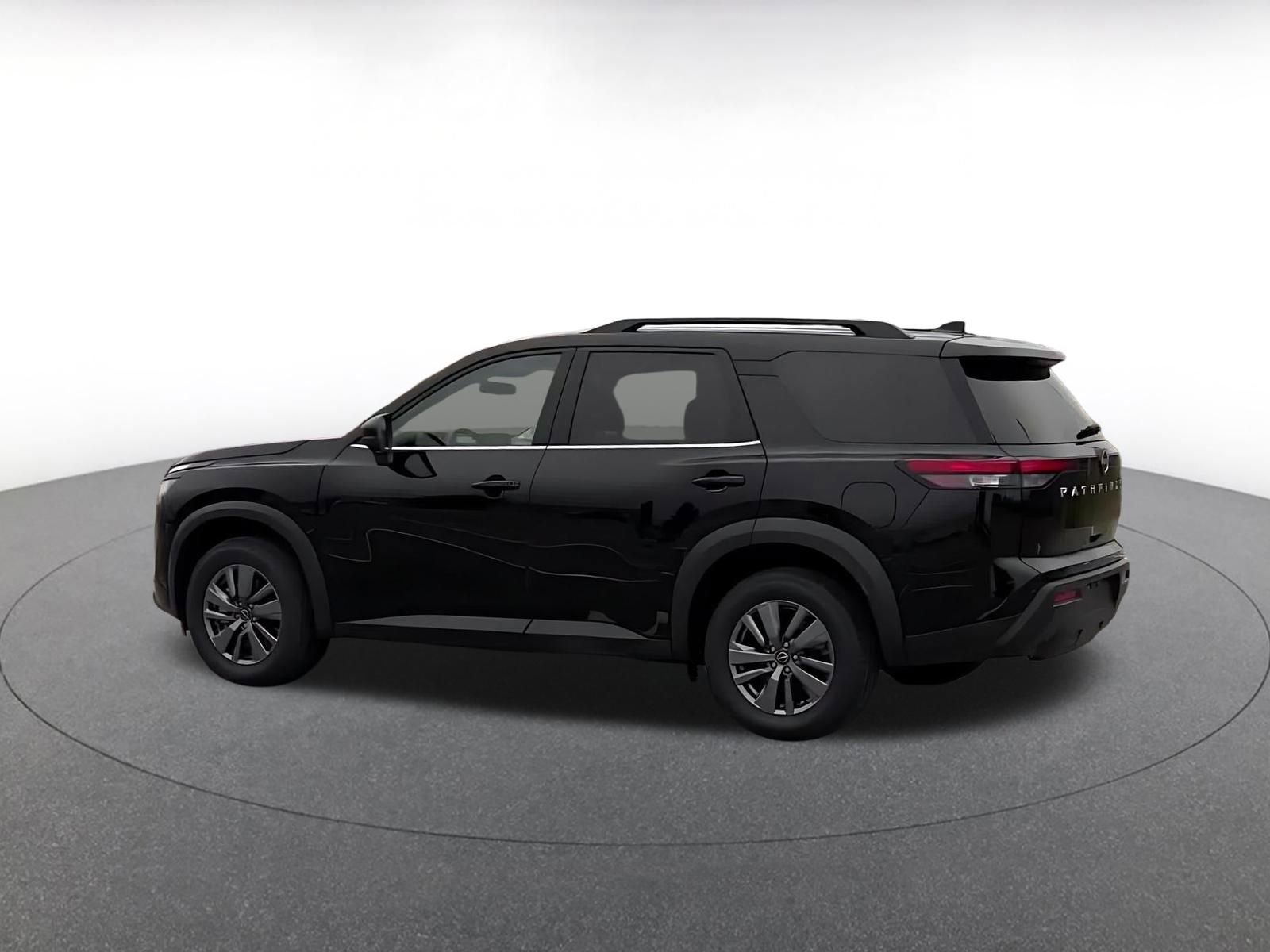 Thumbnail: 2025 Nissan Pathfinder - 9