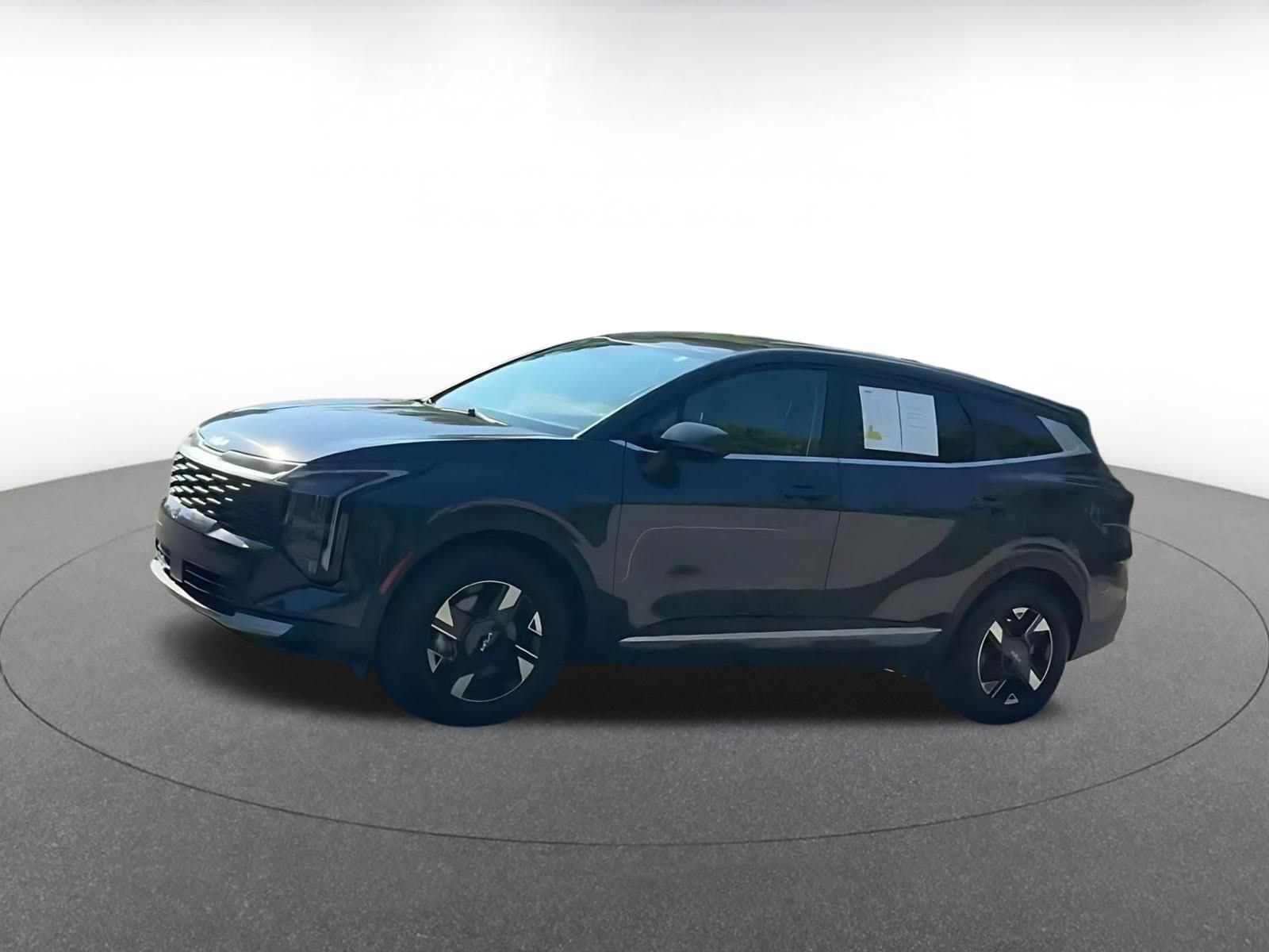 Thumbnail: 2026 Kia Sportage - 6