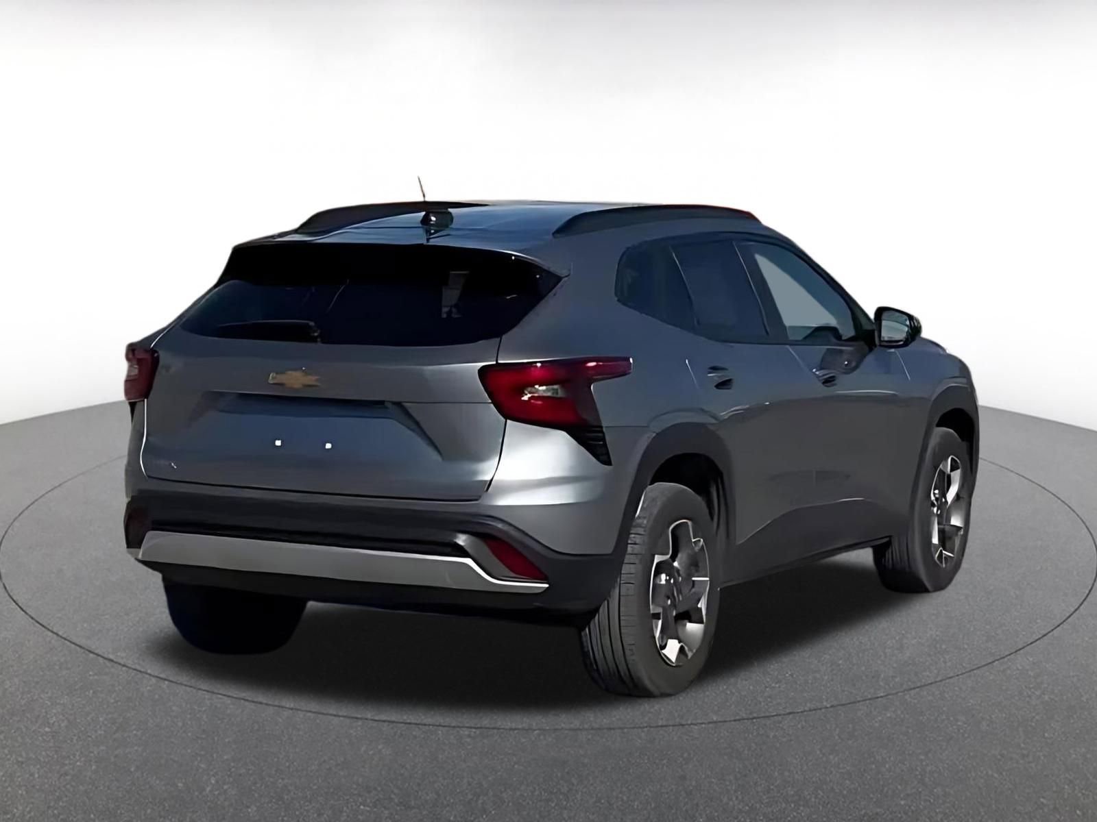 Thumbnail: 2025 Chevrolet Trax - 11