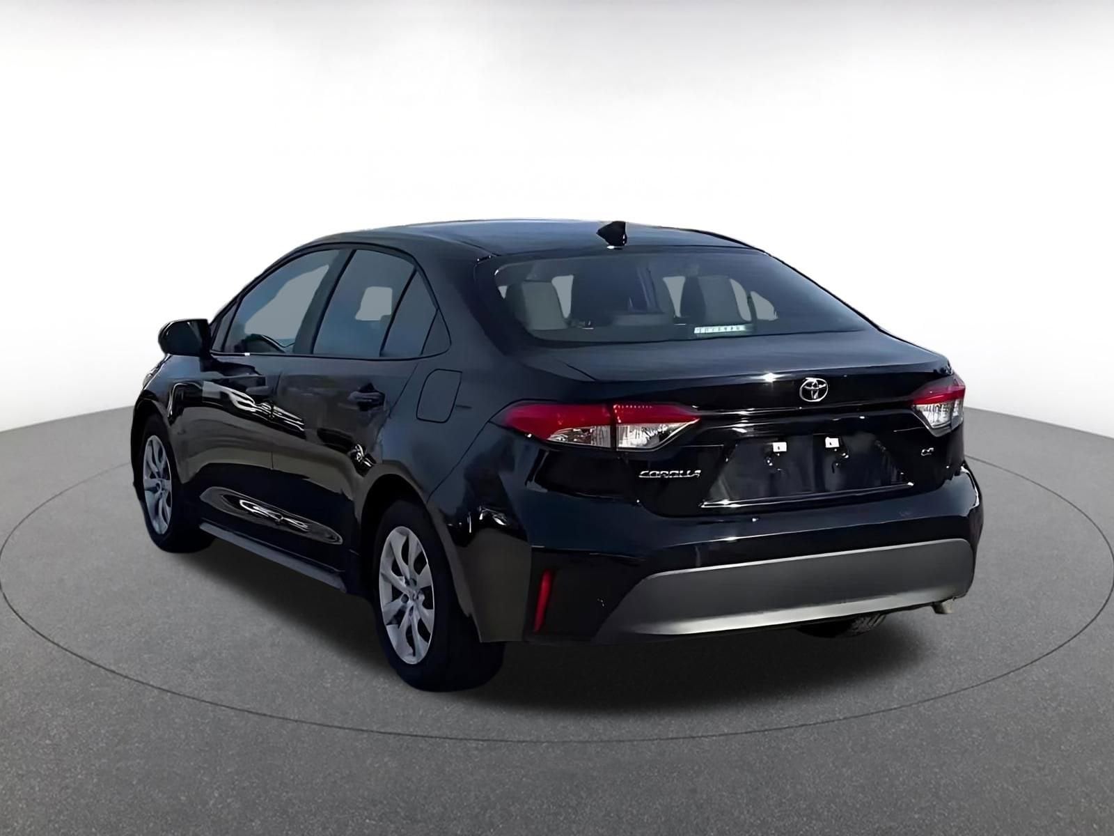 Thumbnail: 2025 Toyota Corolla - 11