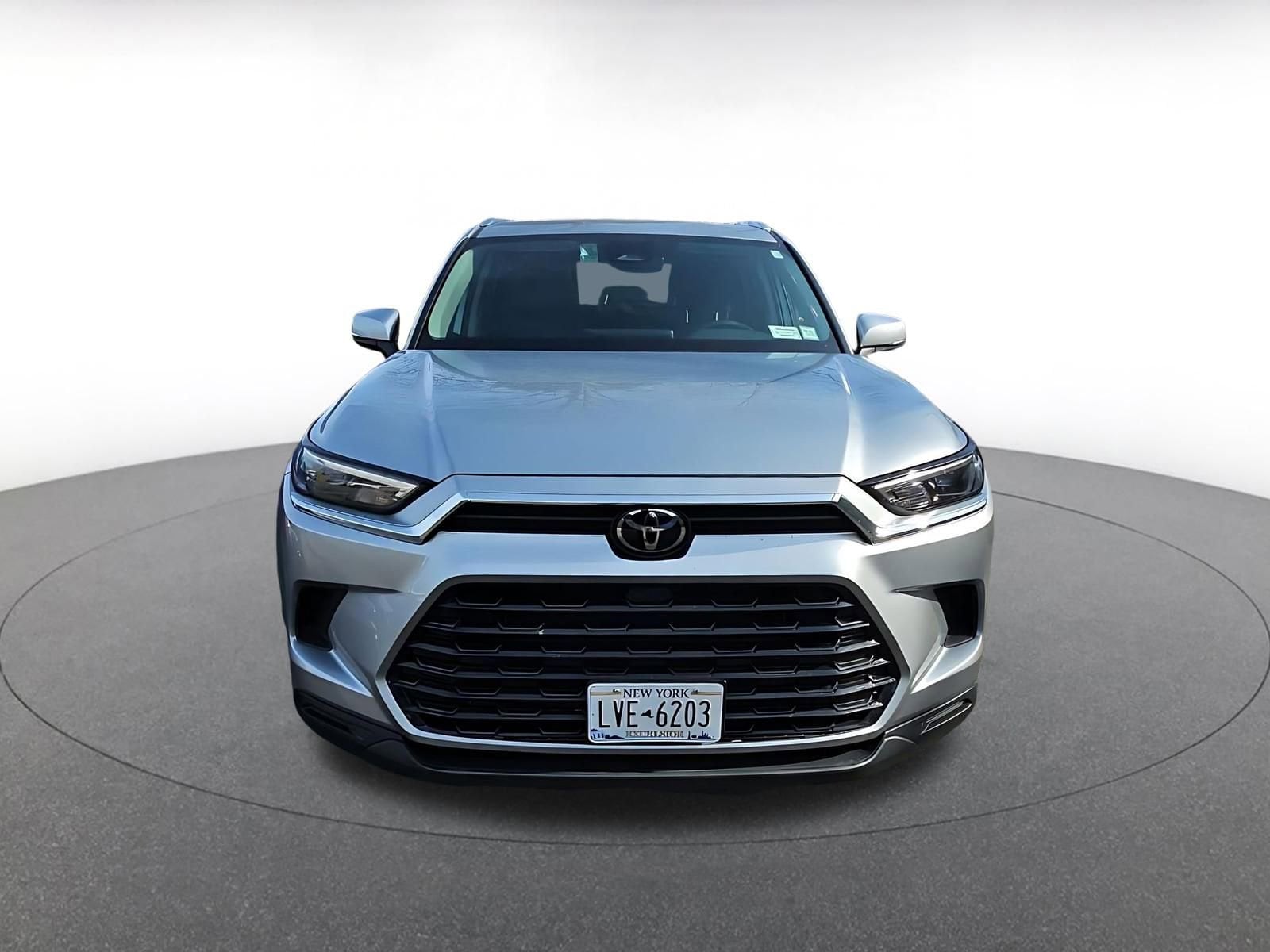 Thumbnail: 2025 Toyota Grand Highlander - 2