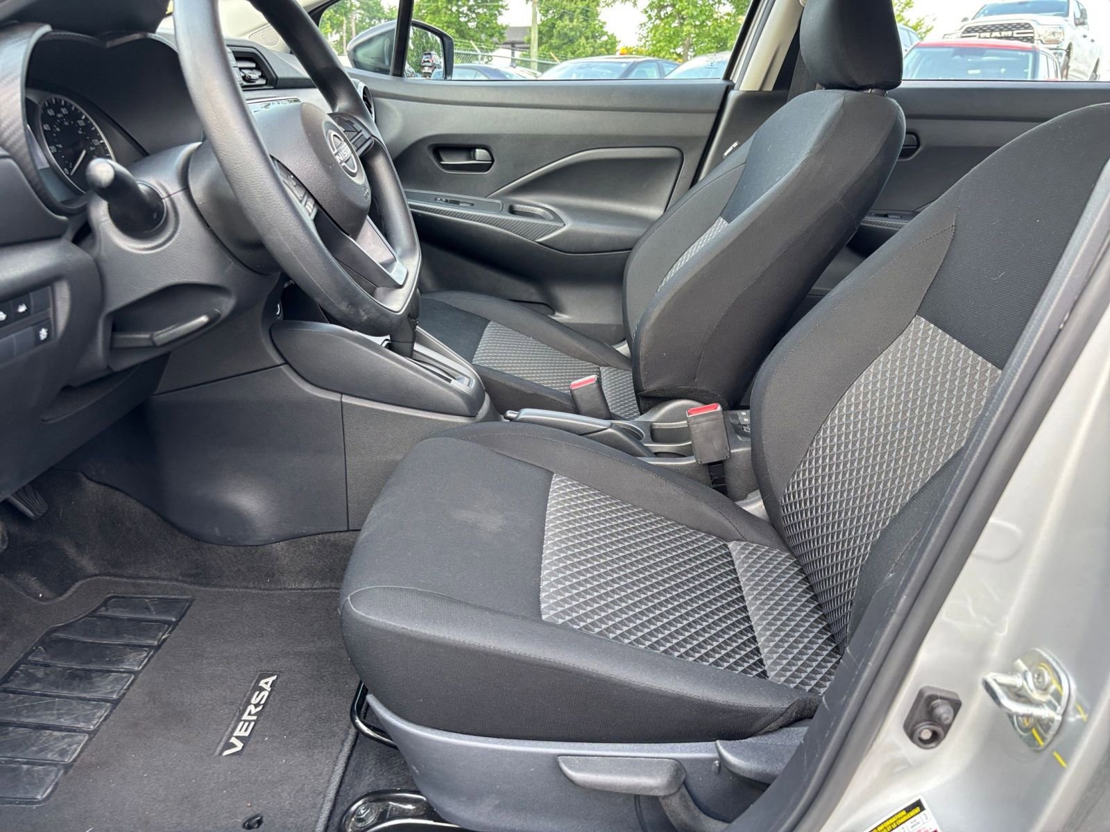 2024 Nissan Versa S 22