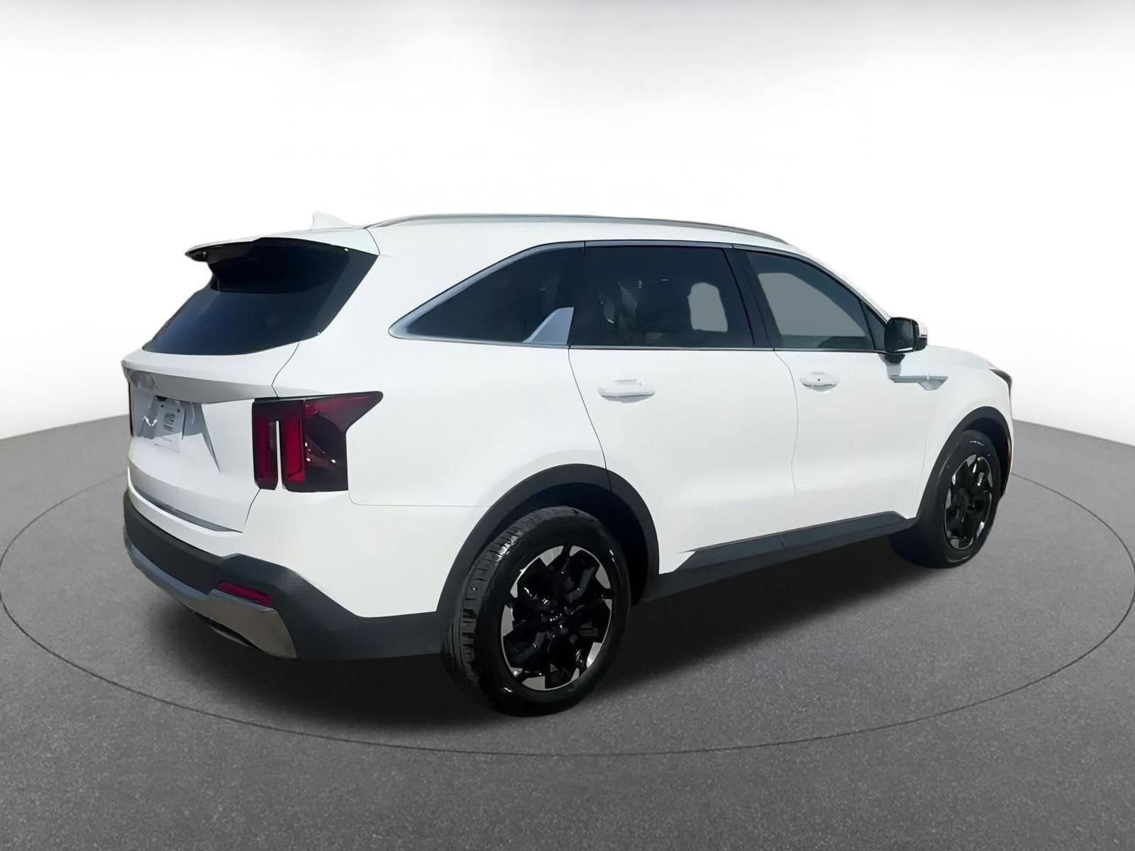 2024 Kia Sorento S 15