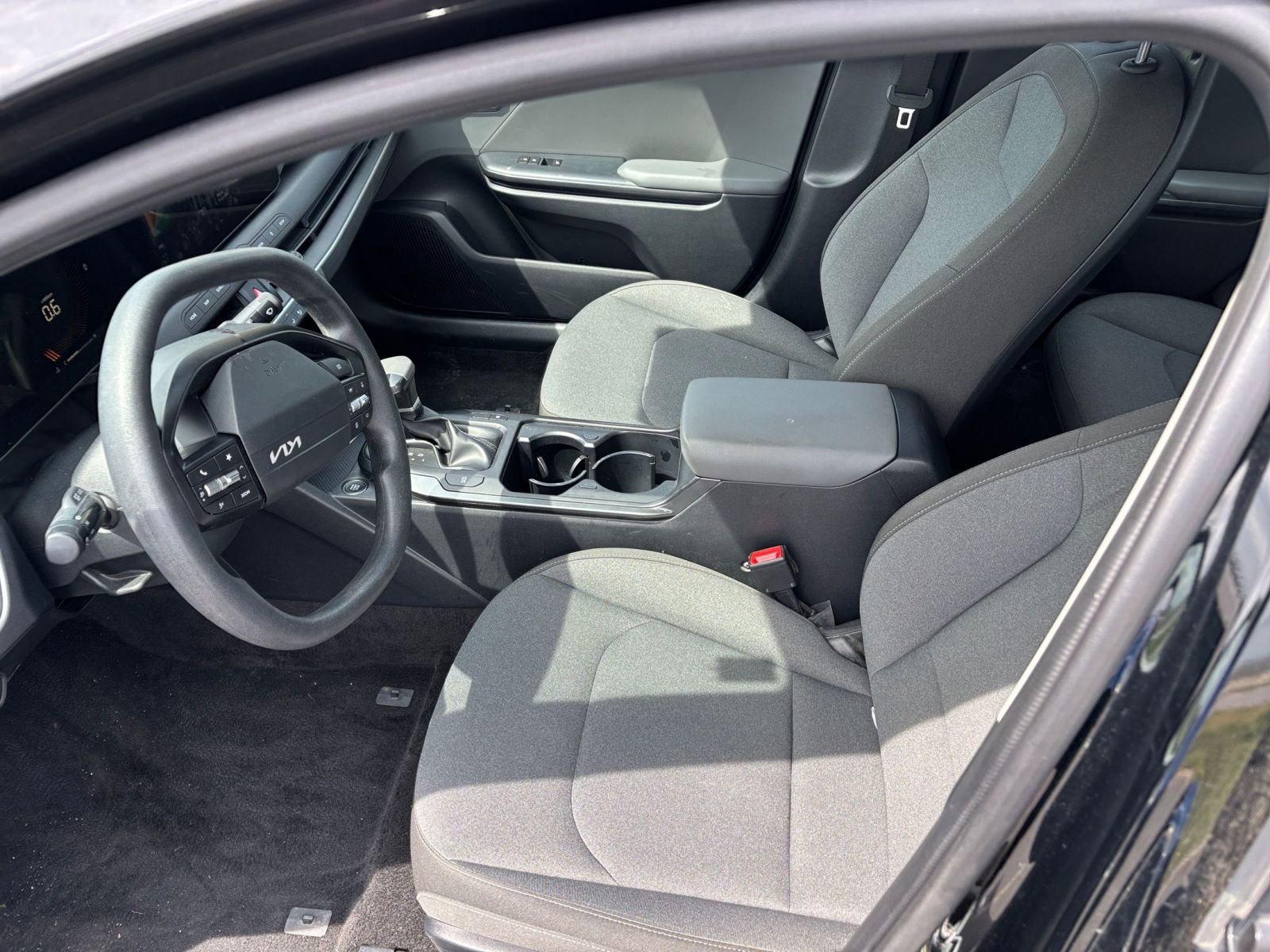 Thumbnail: 2025 Kia K4 - 25