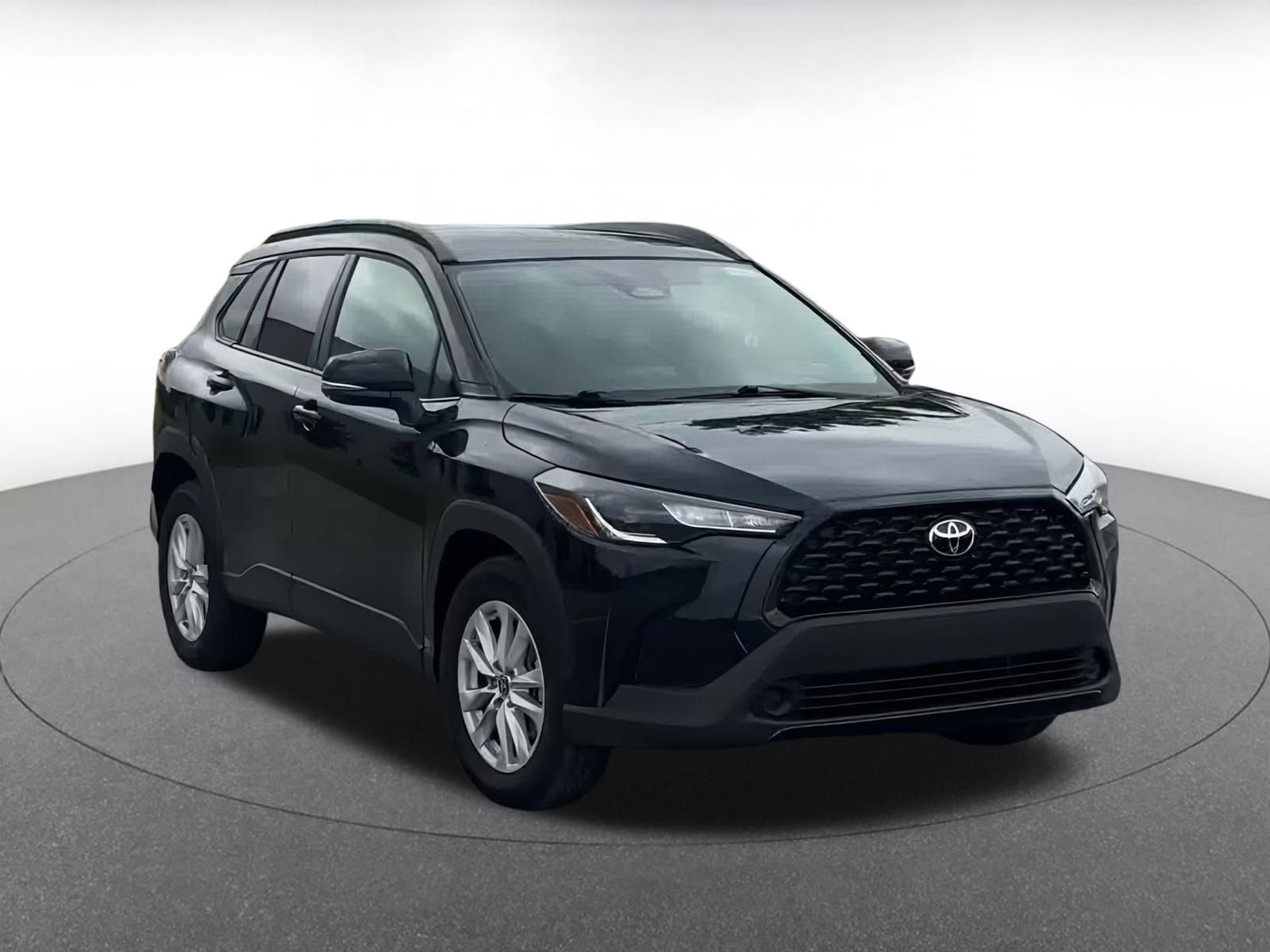 Thumbnail: 2025 Toyota Corolla Cross - 3