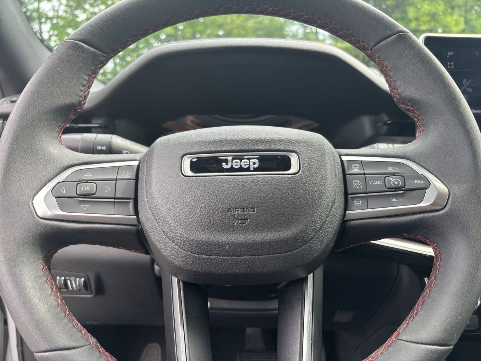 Thumbnail: 2025 Jeep Compass - 27