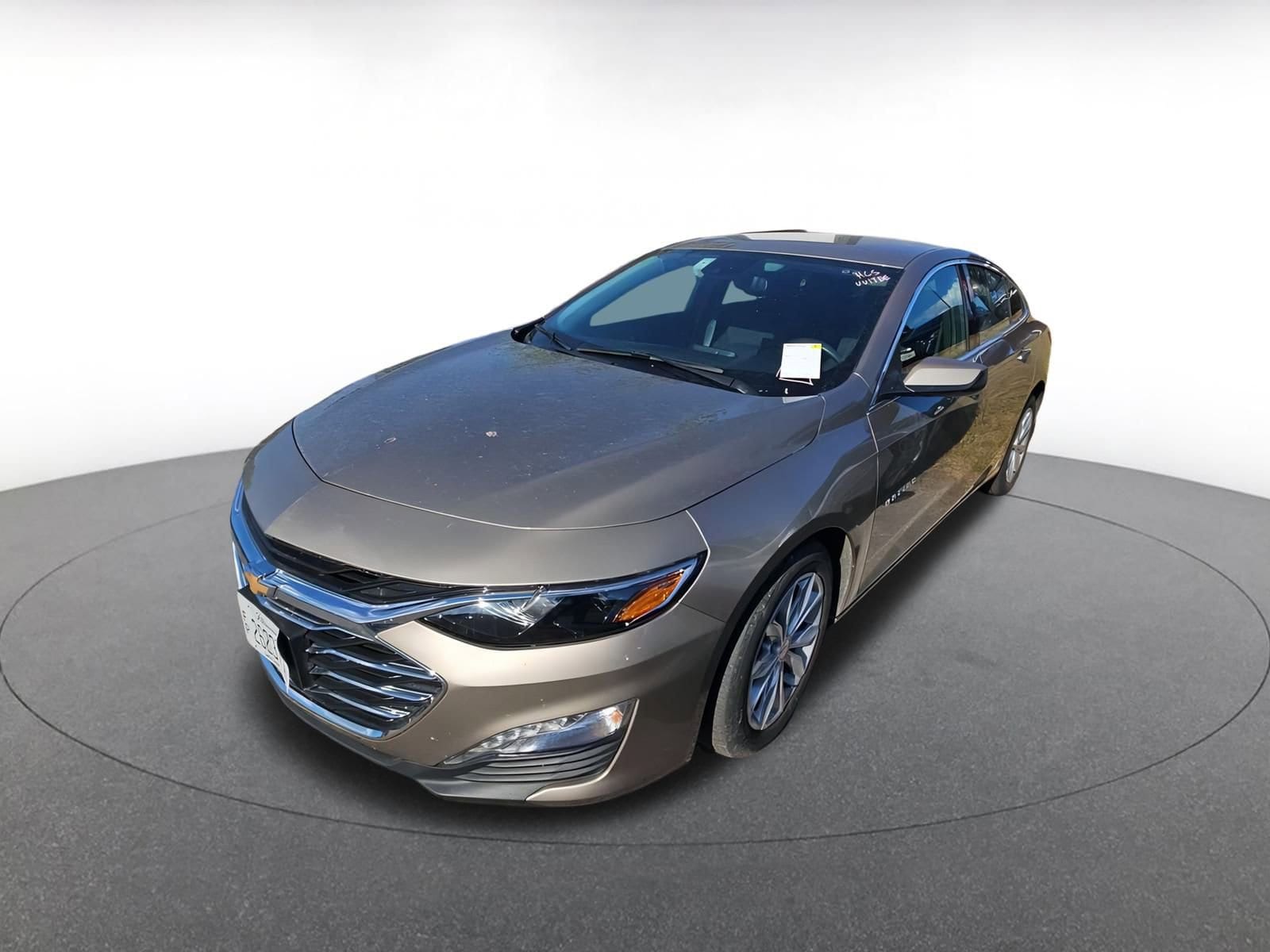 Thumbnail: 2024 Chevrolet Malibu - 3