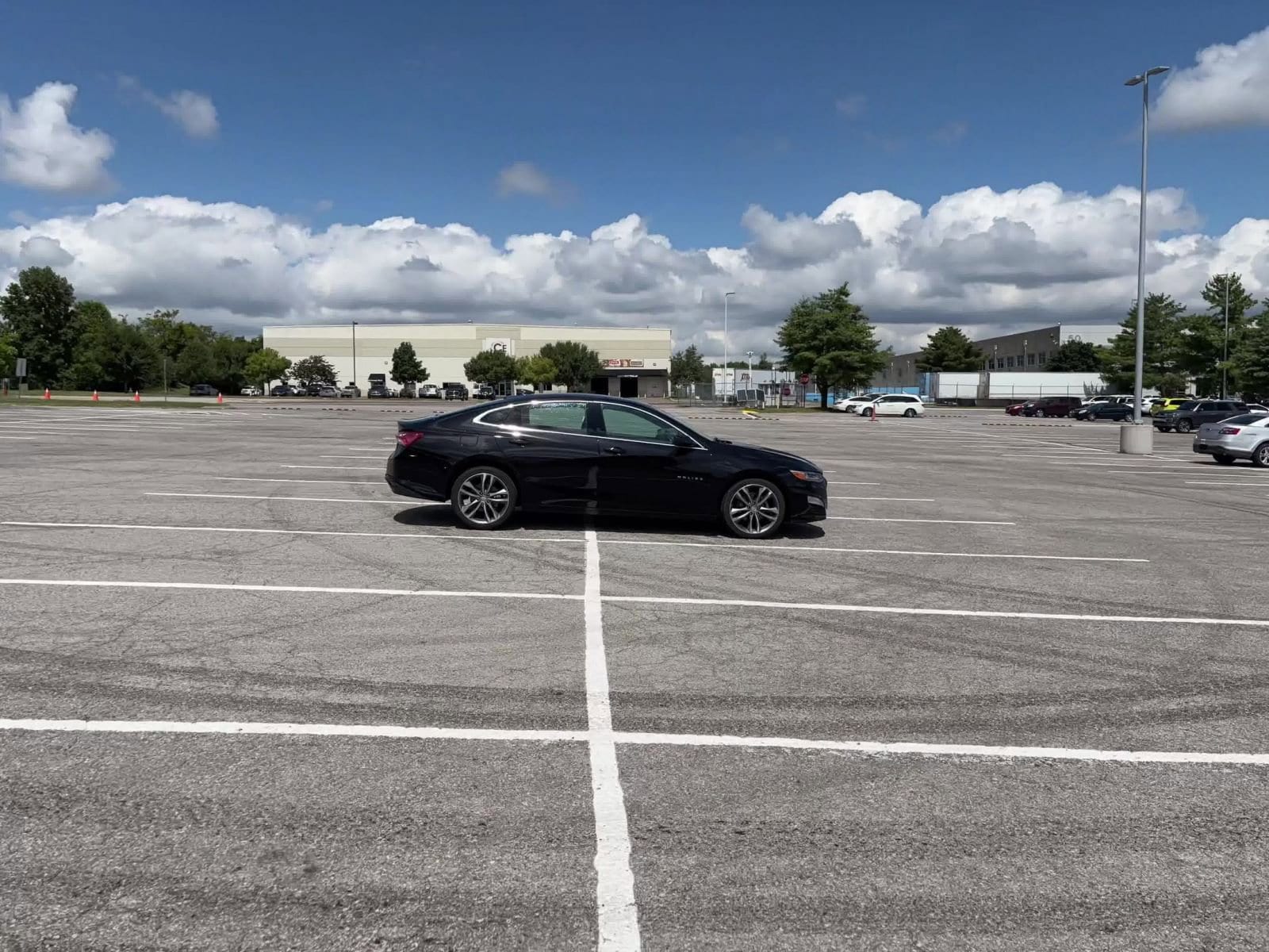 Thumbnail: 2024 Chevrolet Malibu - 10