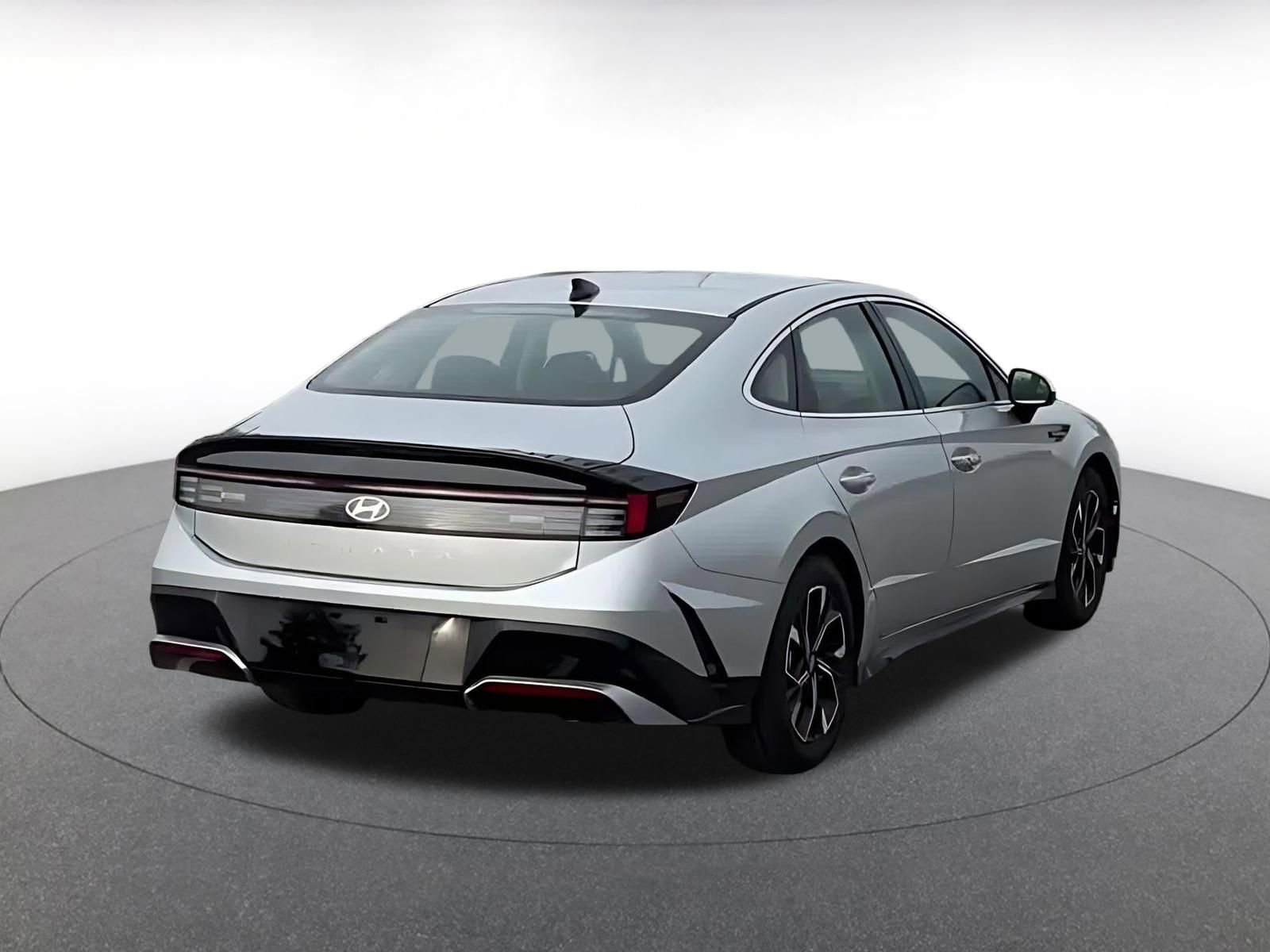 Thumbnail: 2025 Hyundai Sonata - 14