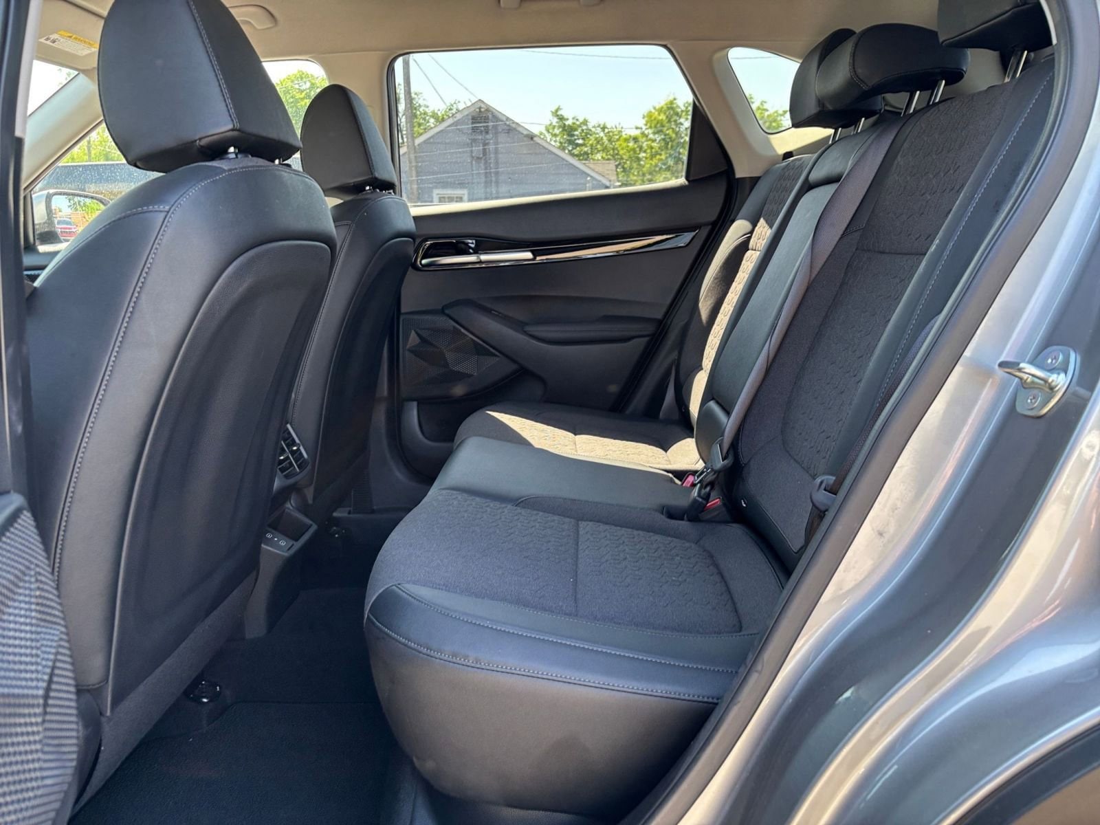 Thumbnail: 2025 Kia Seltos - 27