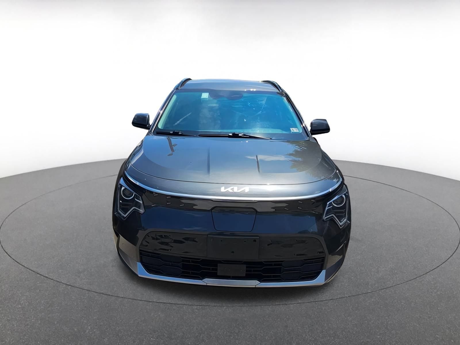 Thumbnail: 2023 Kia Niro - 1