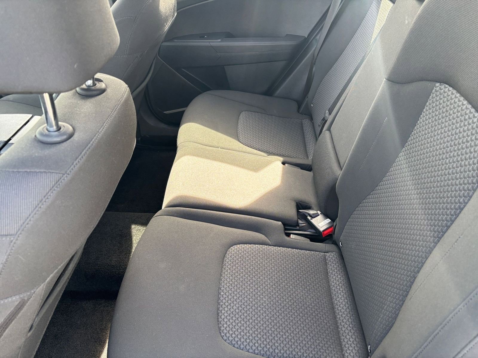 Thumbnail: 2025 Kia Sportage - 24