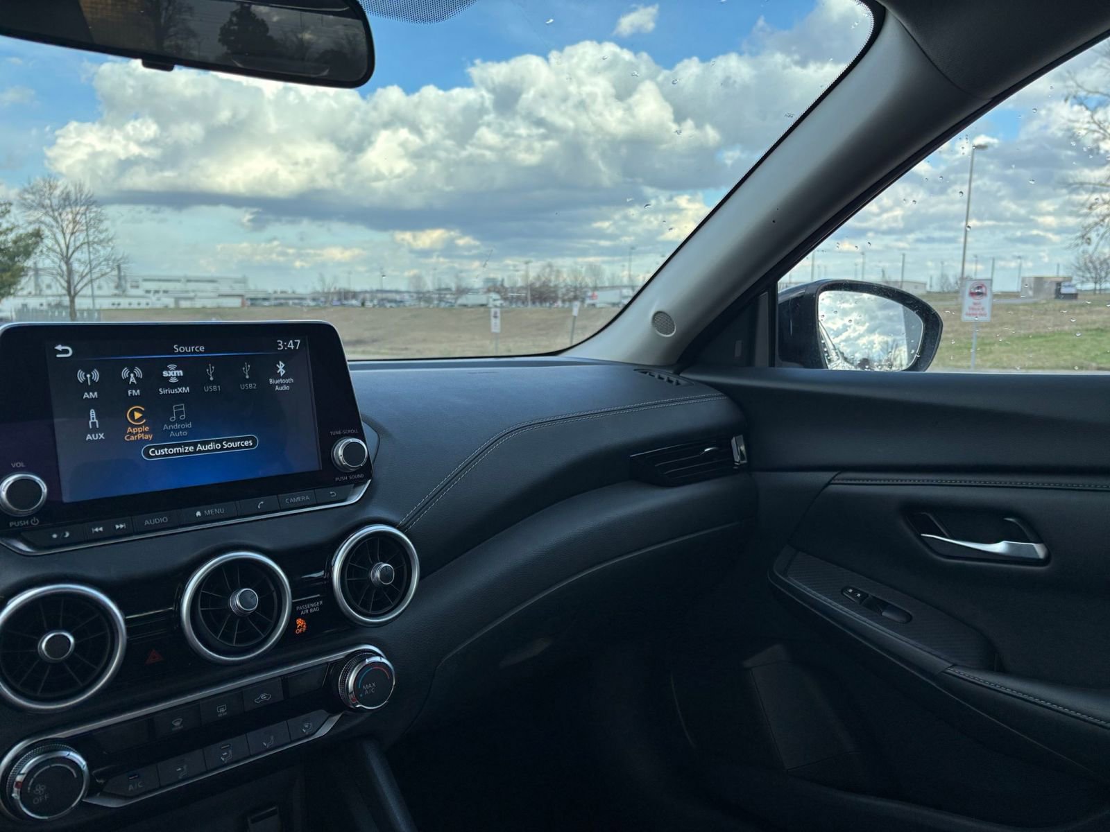 Thumbnail: 2025 Nissan Sentra - 33