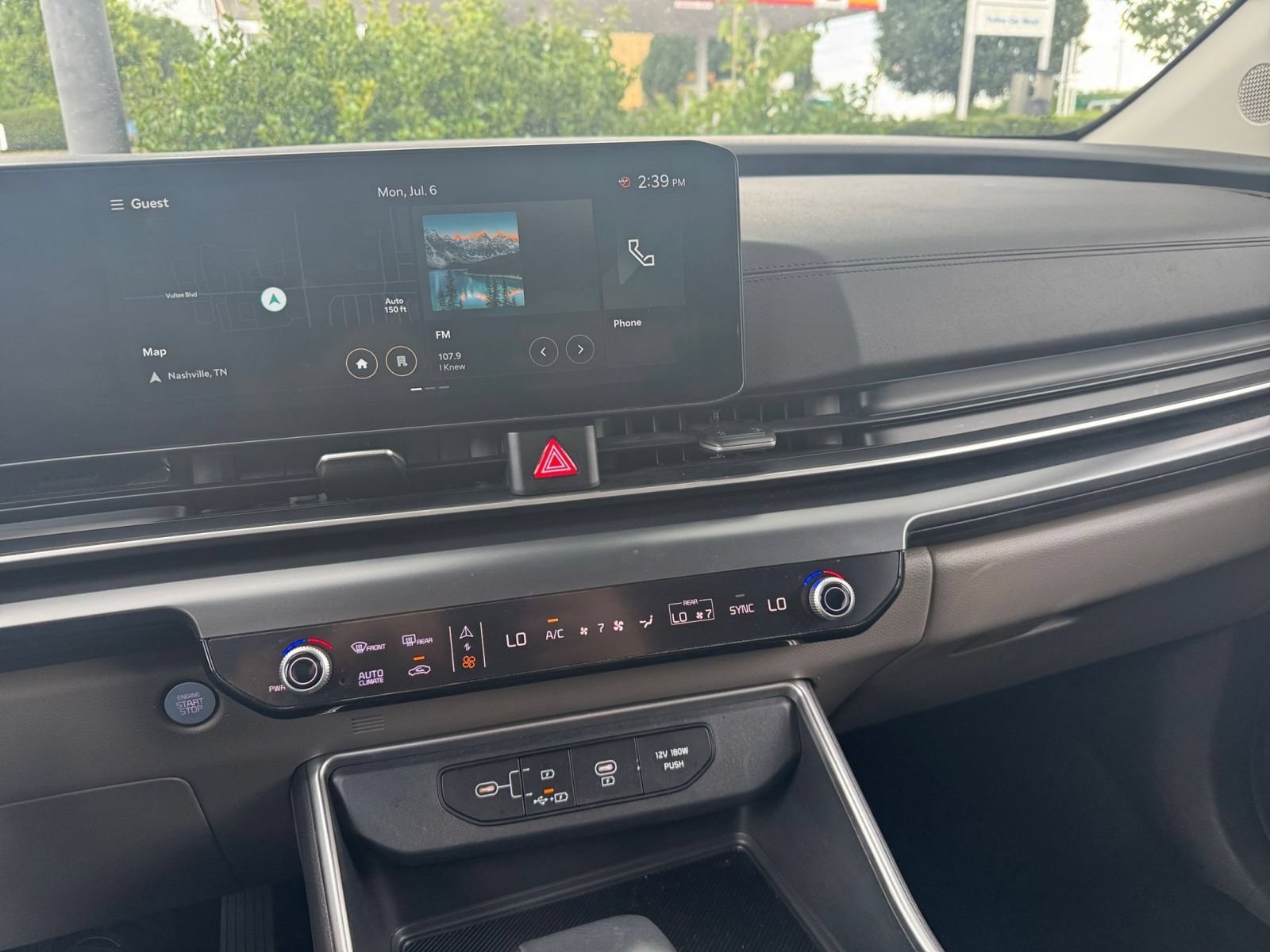 Thumbnail: 2026 Kia Carnival - 14