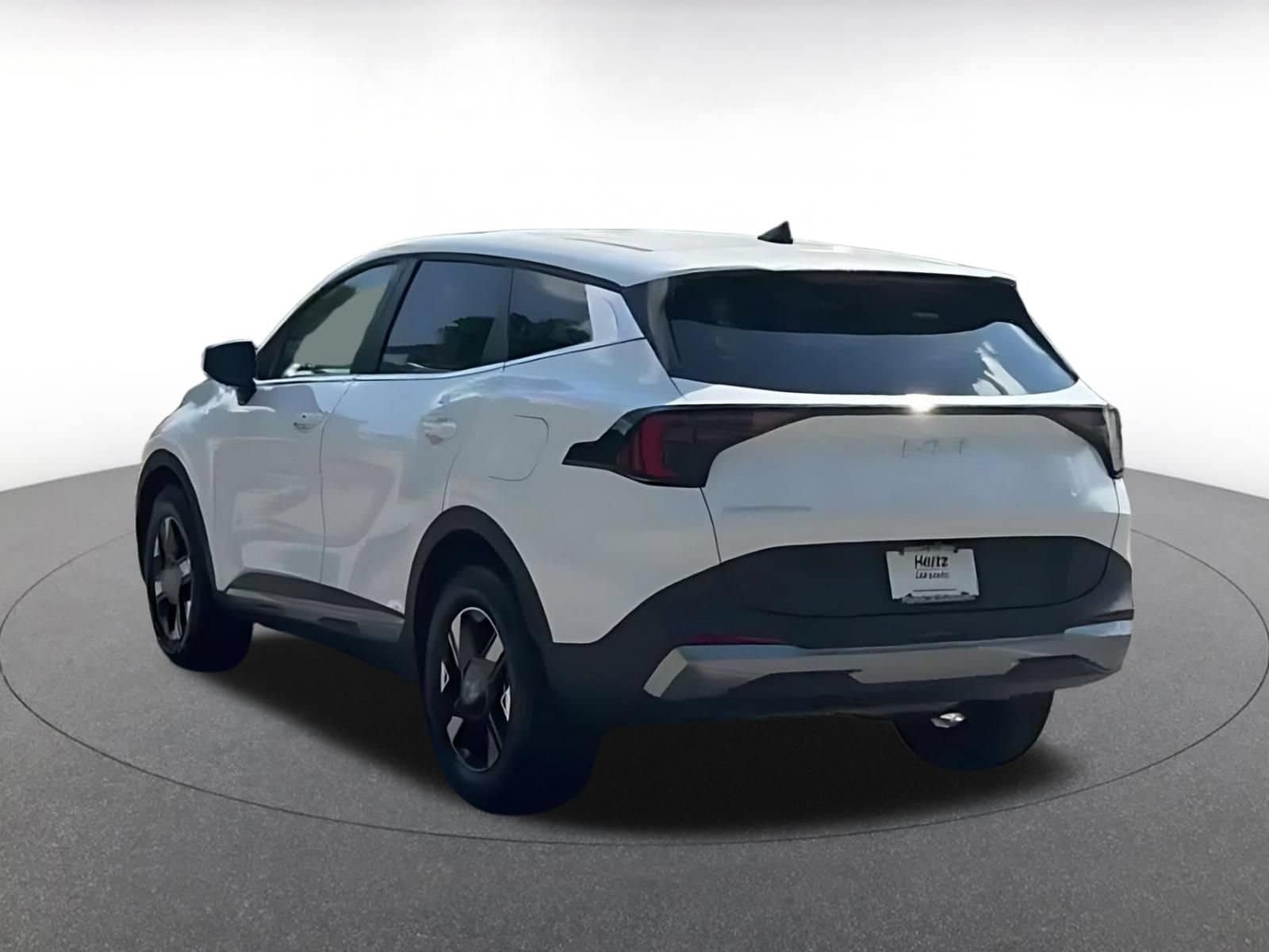 Thumbnail: 2026 Kia Sportage - 10