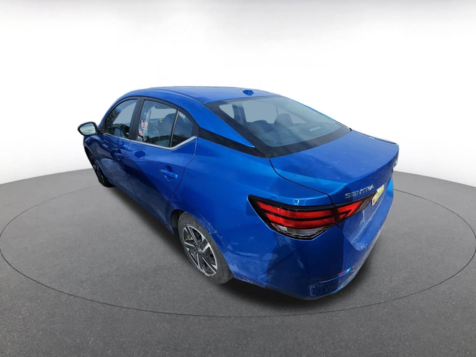 Thumbnail: 2025 Nissan Sentra - 4