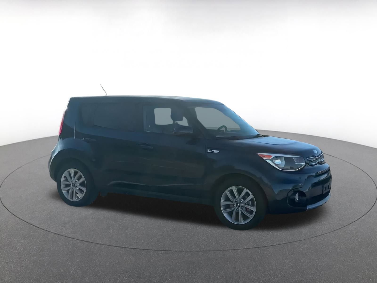 Thumbnail: 2017 Kia Soul - 2