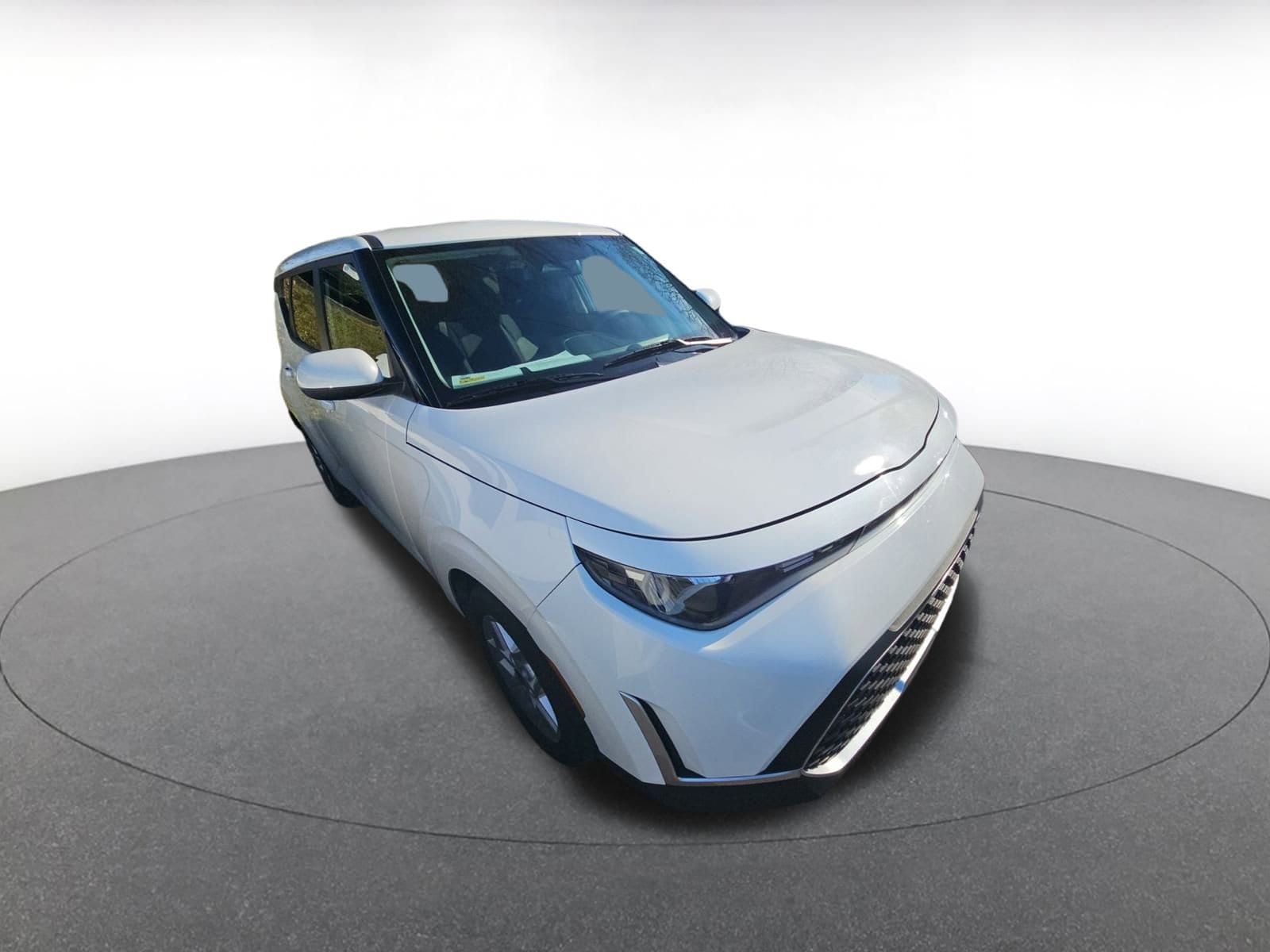 Thumbnail: 2025 Kia Soul - 10