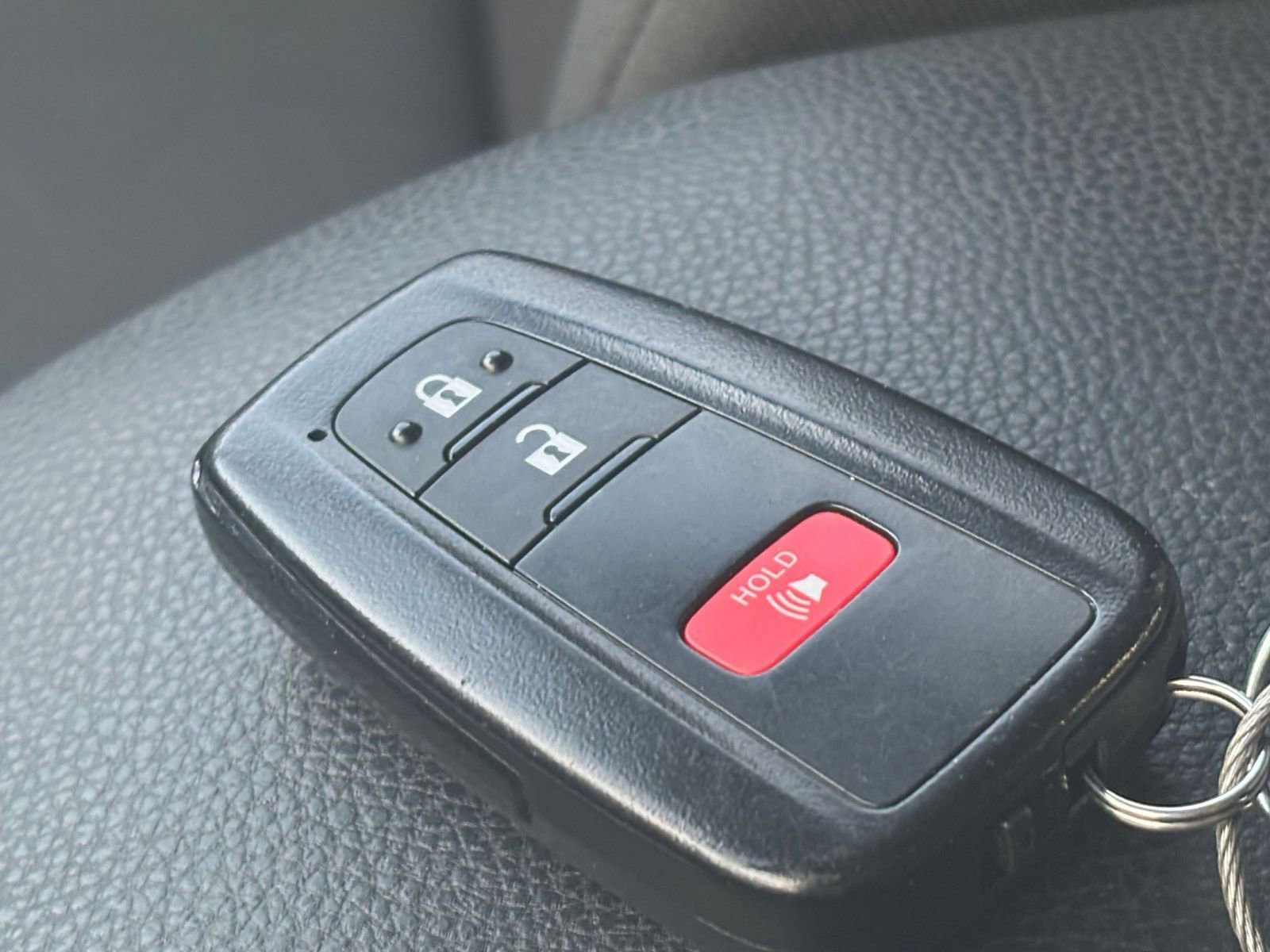 Thumbnail: 2025 Toyota RAV4 - 22