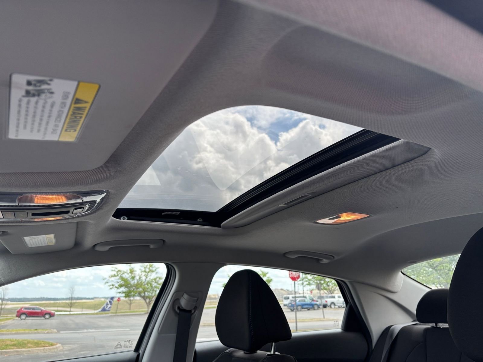 Thumbnail: 2025 Hyundai Elantra - 28