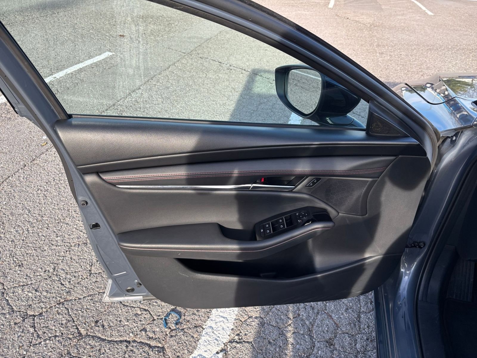 Thumbnail: 2025 Mazda Mazda3 - 20