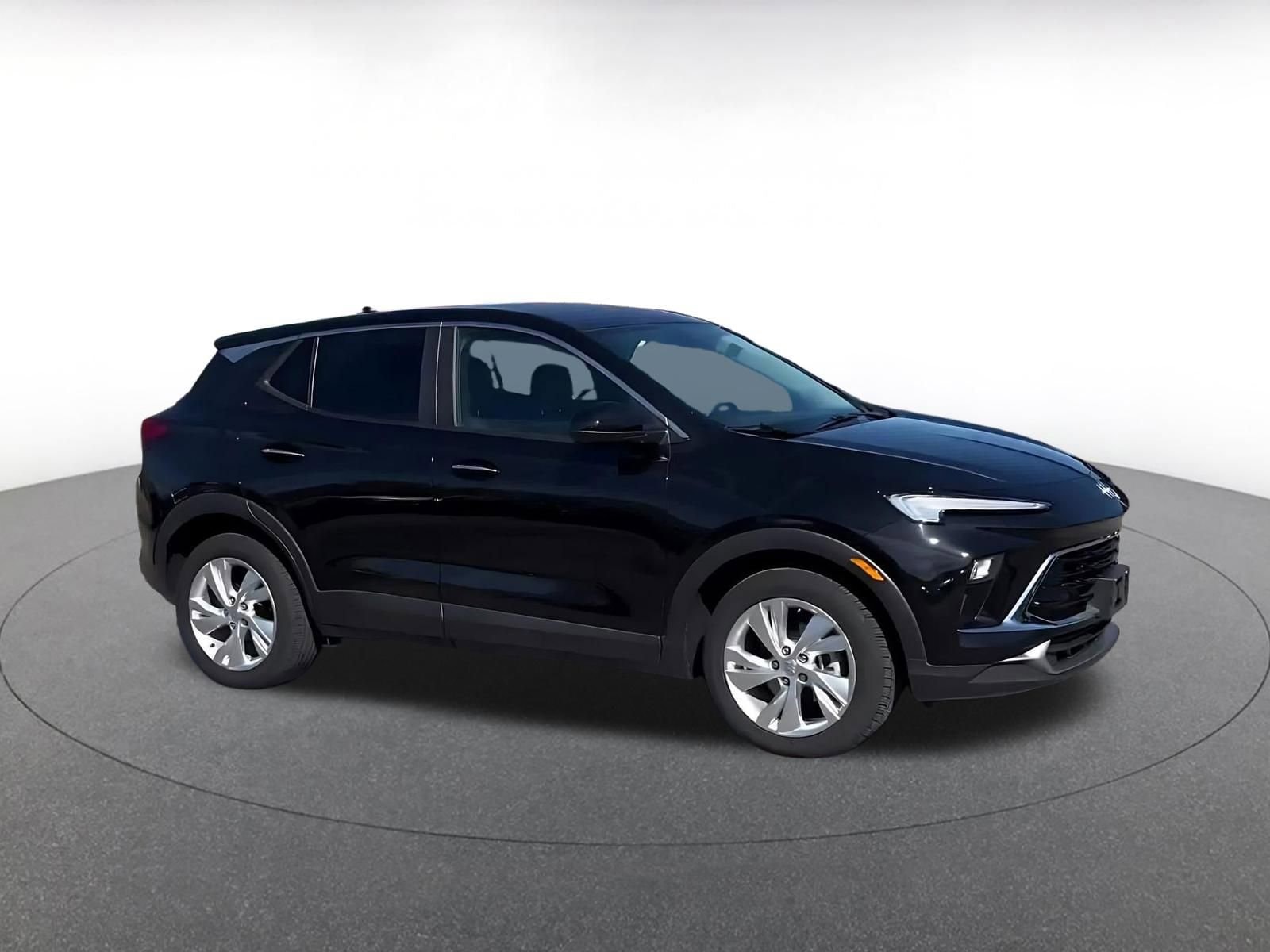 Thumbnail: 2025 Buick Encore GX - 2