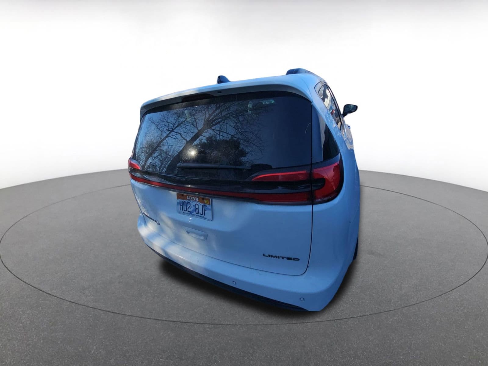 Thumbnail: 2025 Chrysler Pacifica - 4