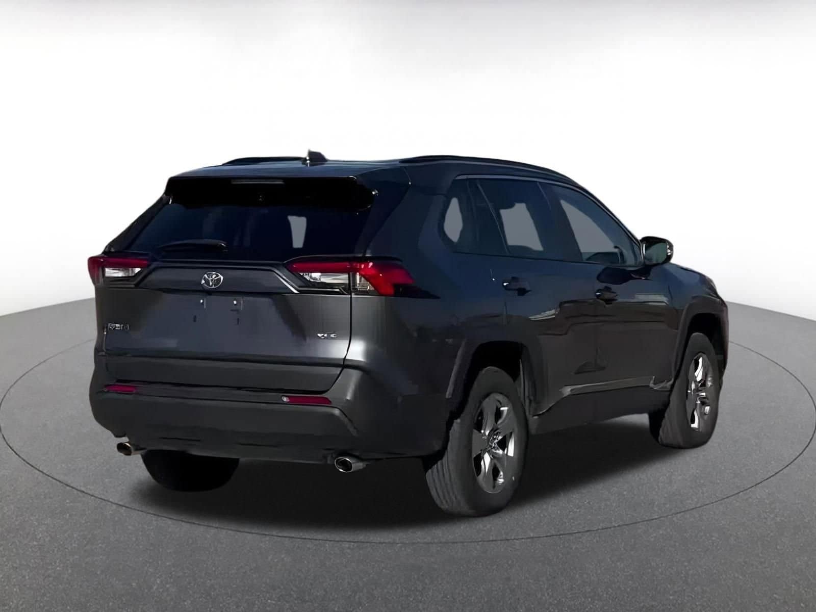 Thumbnail: 2025 Toyota RAV4 - 12