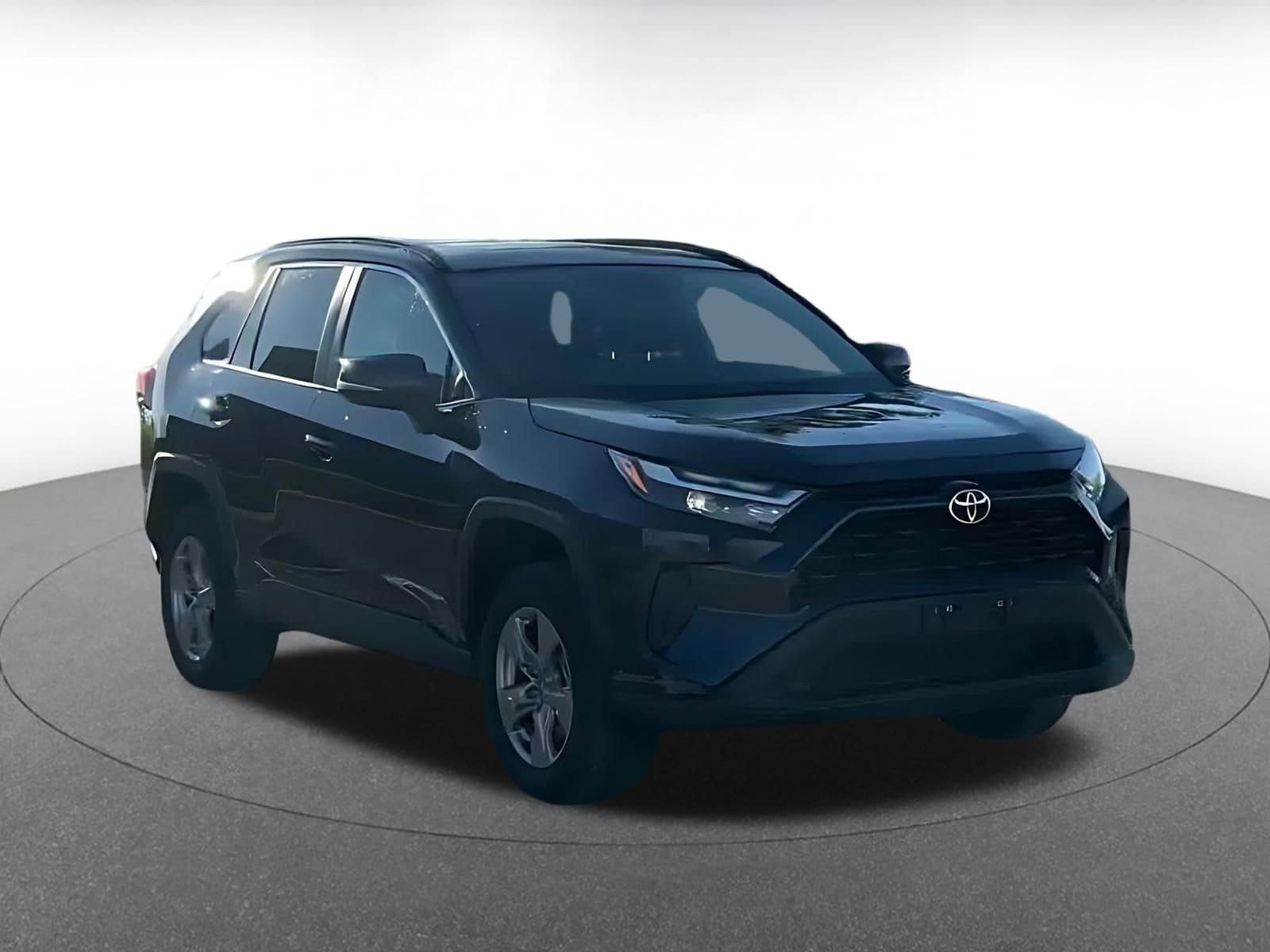 Thumbnail: 2025 Toyota RAV4 - 2
