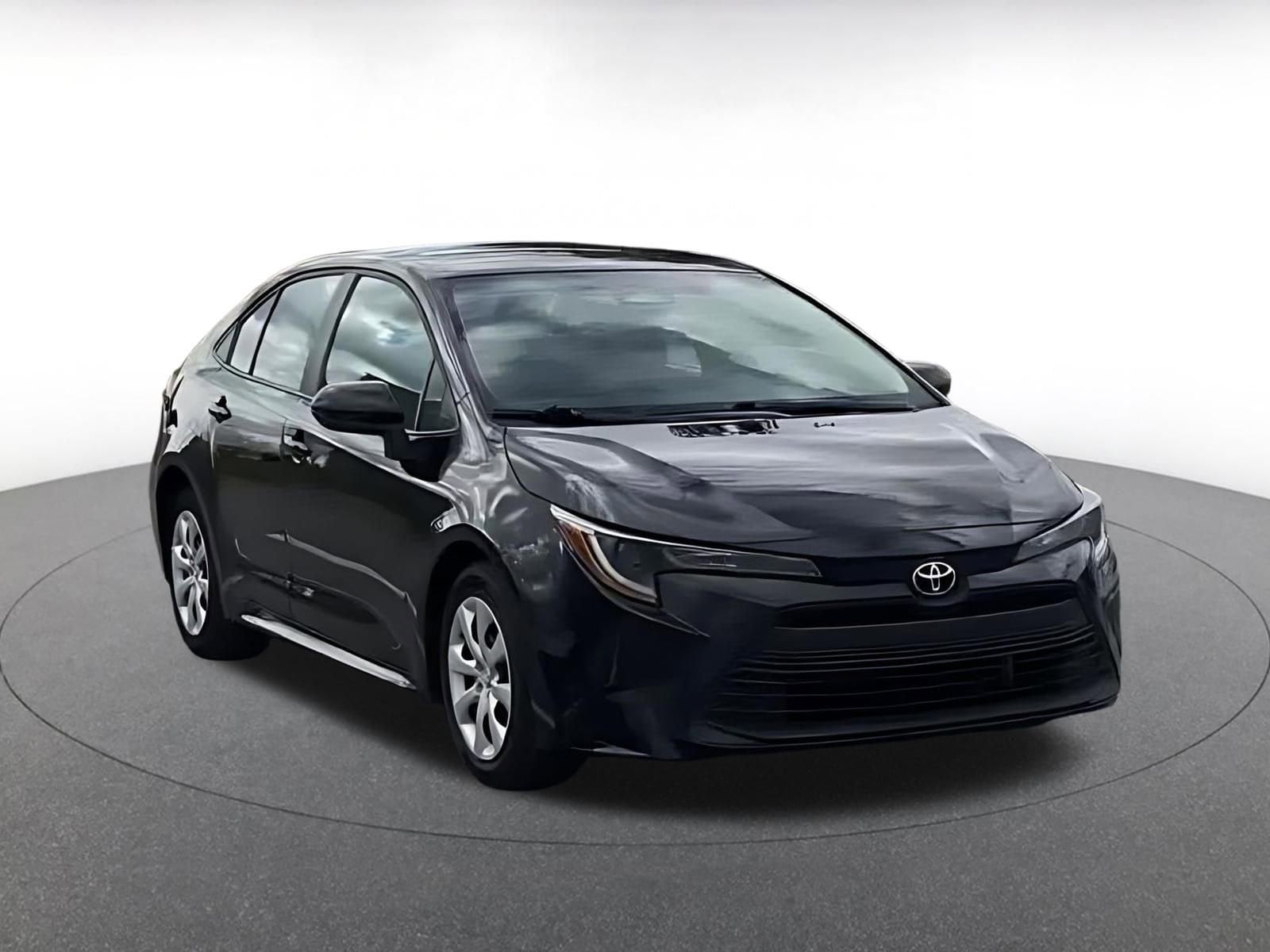 Thumbnail: 2025 Toyota Corolla - 3