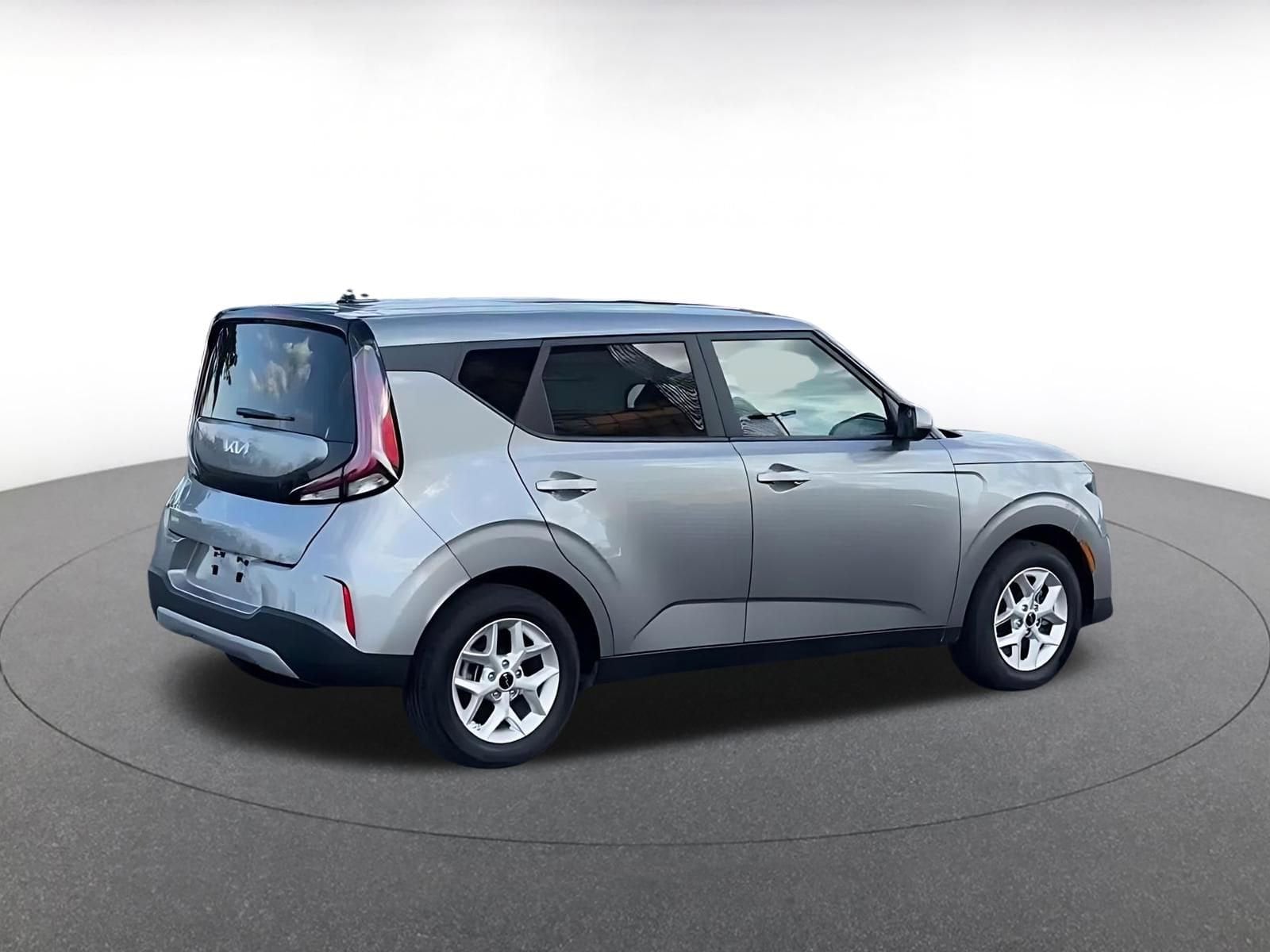 Thumbnail: 2025 Kia Soul - 15