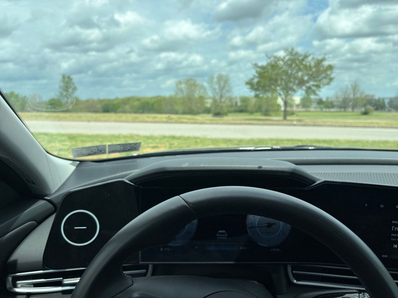 Thumbnail: 2025 Hyundai Elantra - 34