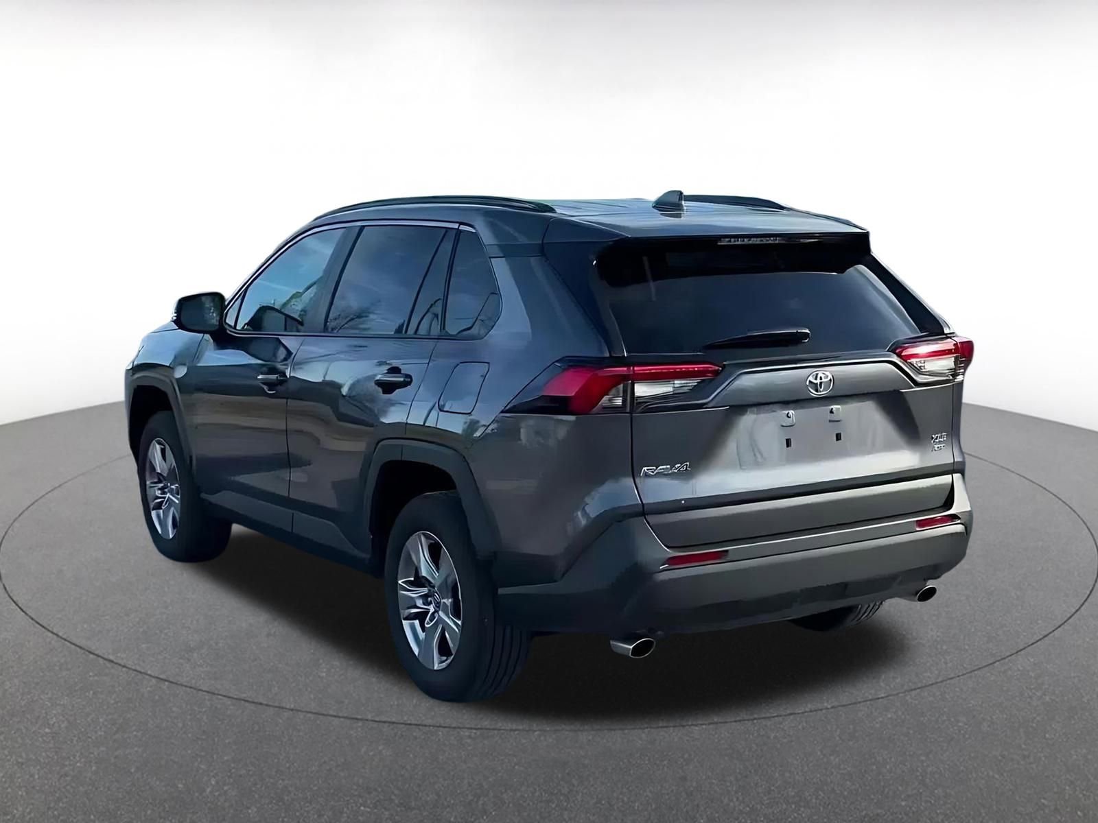 Thumbnail: 2025 Toyota RAV4 - 11