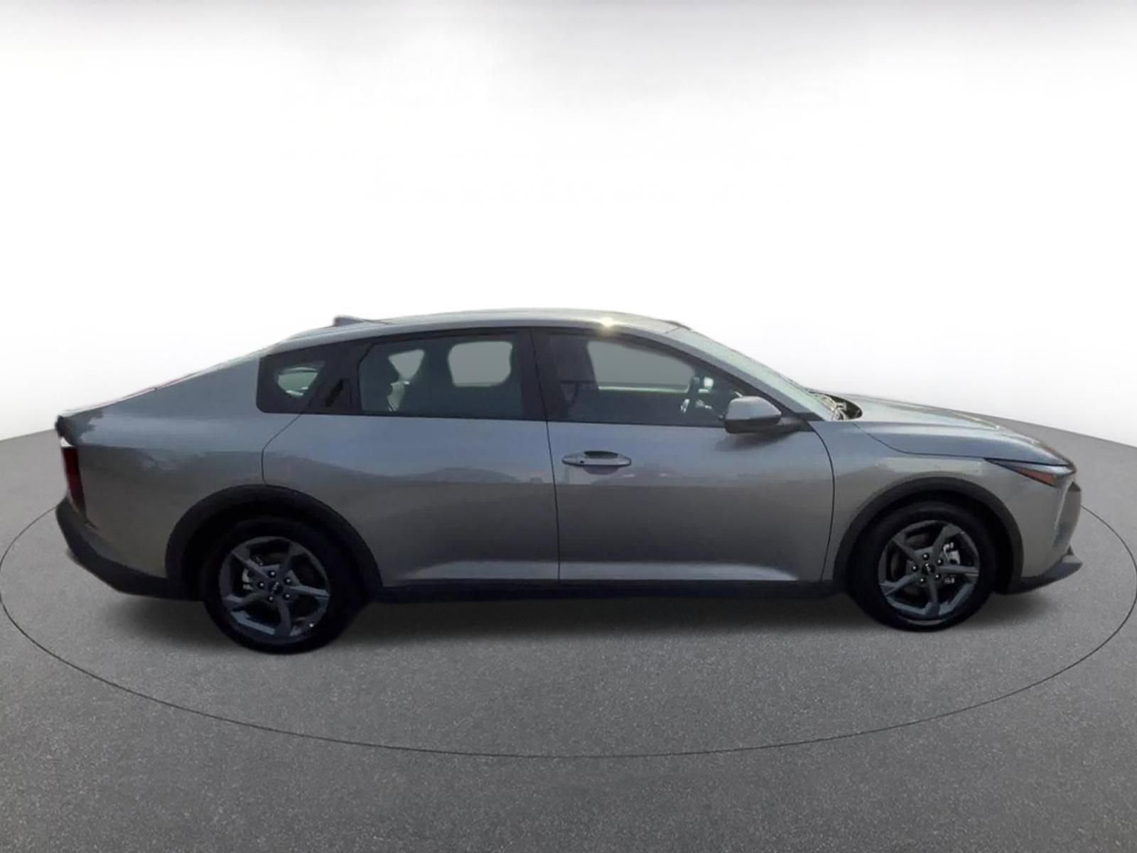 Thumbnail: 2025 Kia K4 - 14