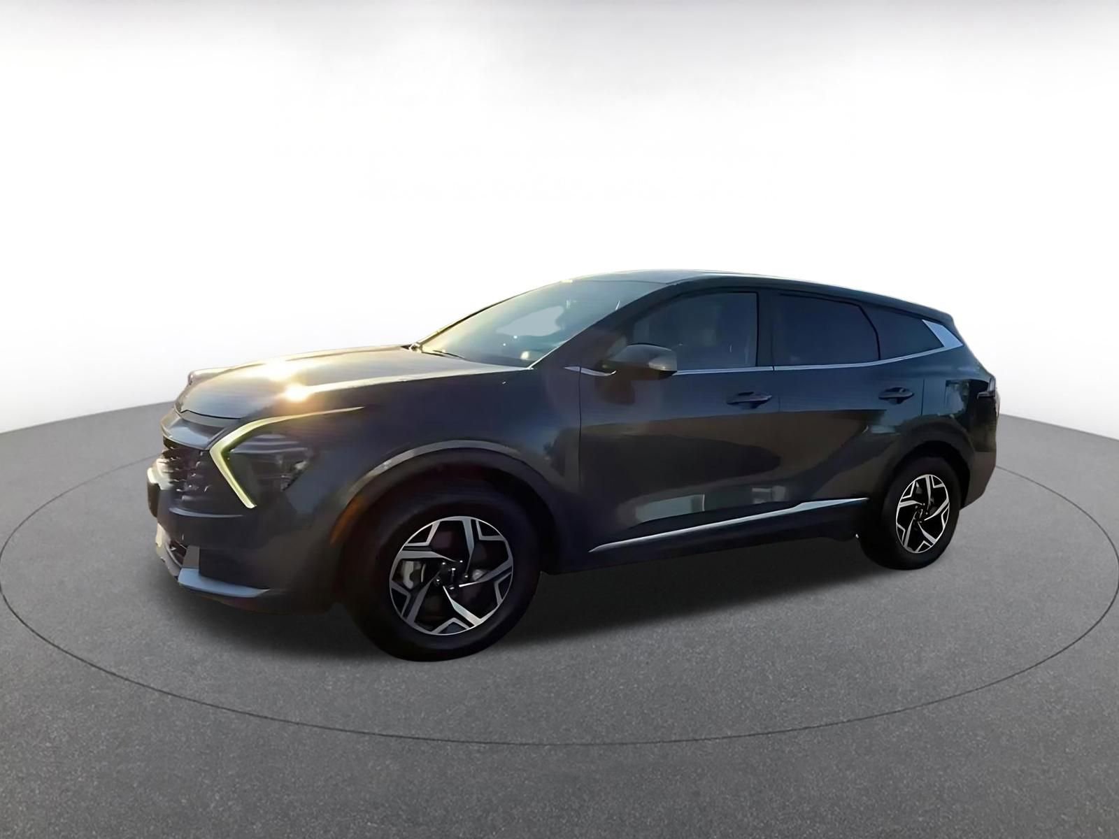 Thumbnail: 2024 Kia Sportage - 8
