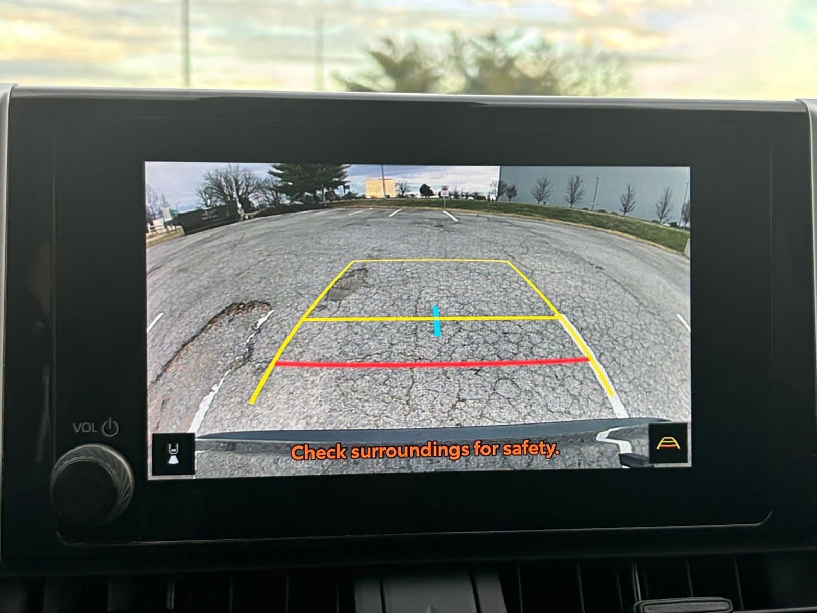 Thumbnail: 2025 Toyota RAV4 - 17