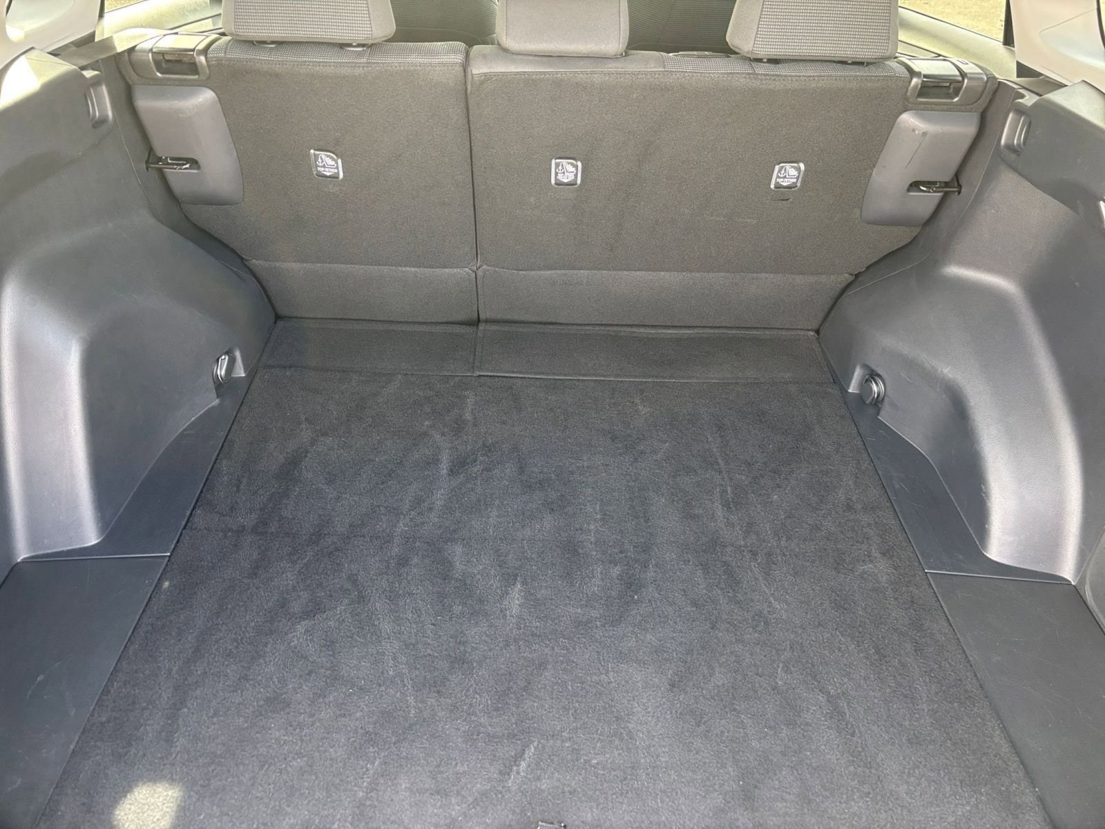 Thumbnail: 2025 Toyota RAV4 - 30