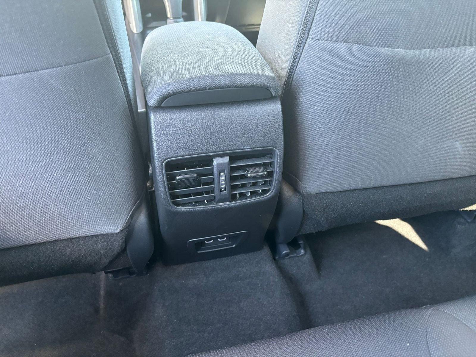 Thumbnail: 2025 Toyota Corolla Cross - 23