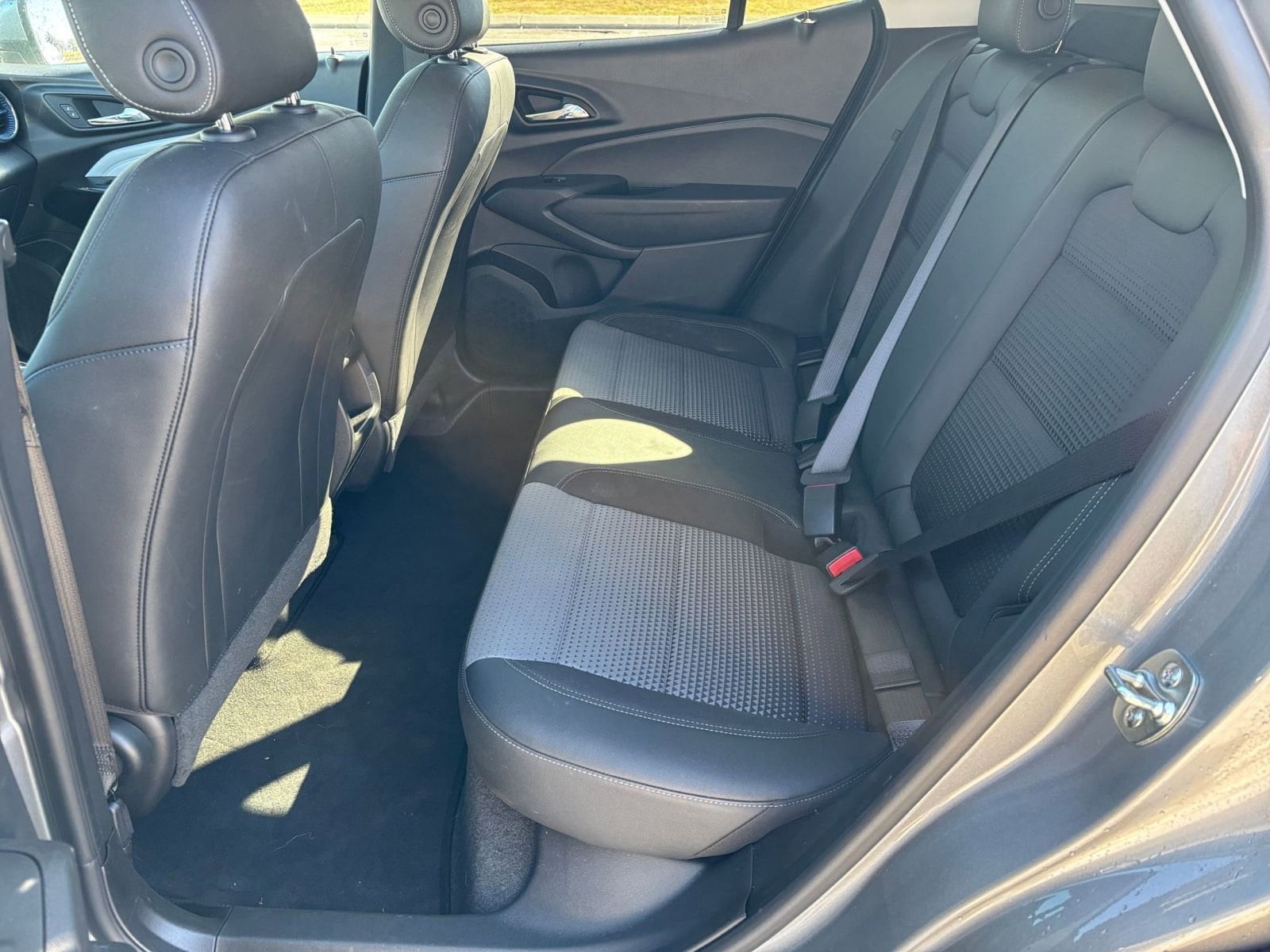 Thumbnail: 2025 Chevrolet Trax - 24