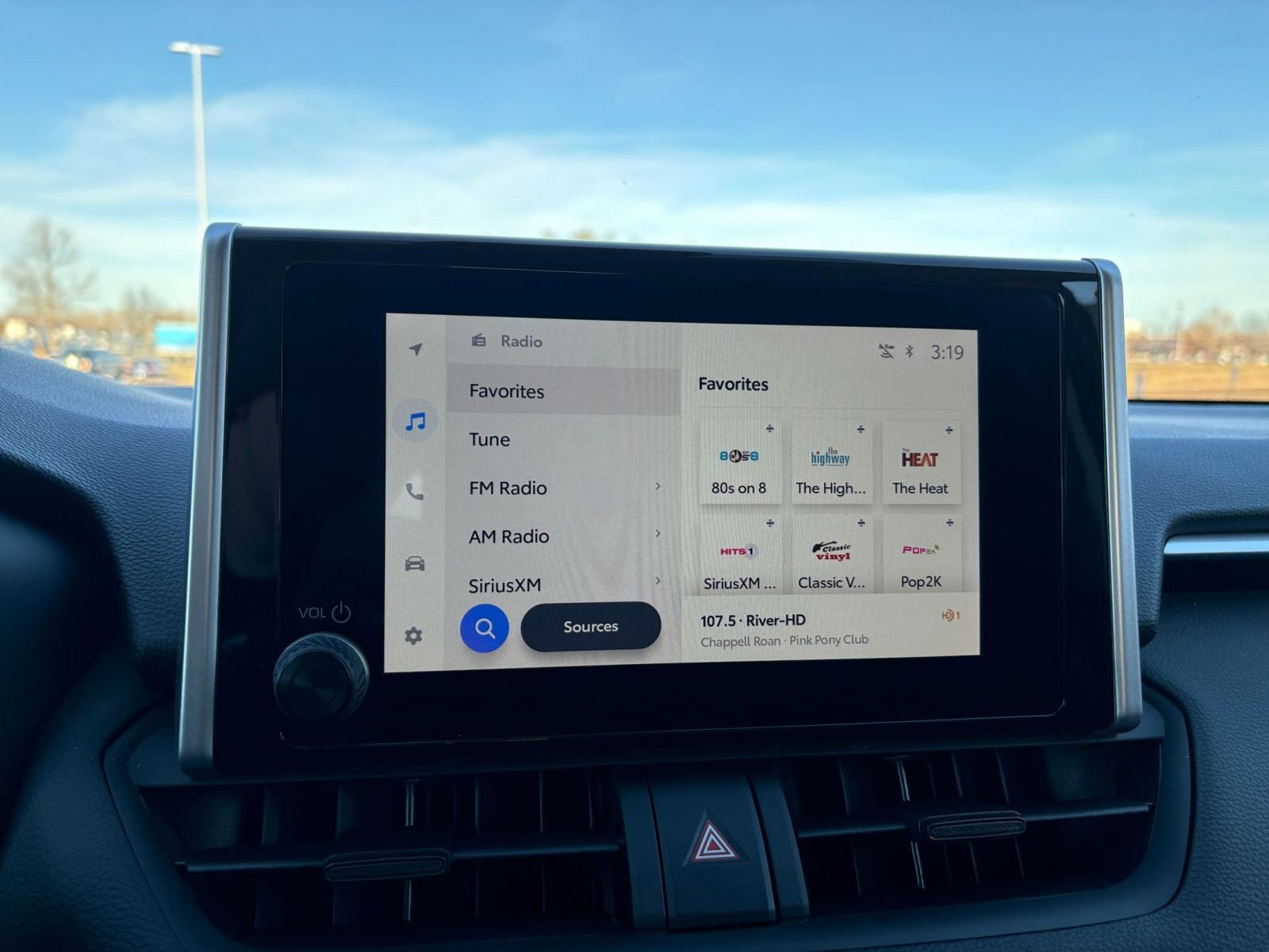 Thumbnail: 2025 Toyota RAV4 - 21