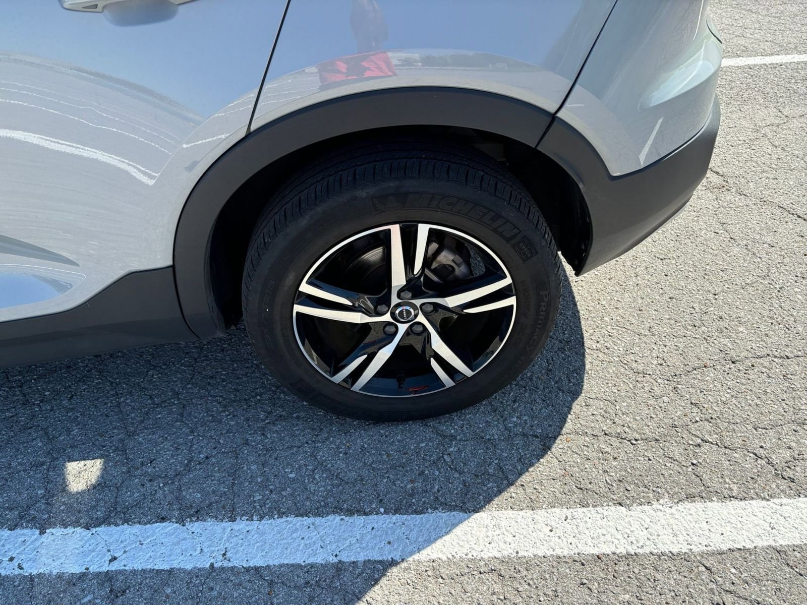 Thumbnail: 2024 Volvo XC40 - 30