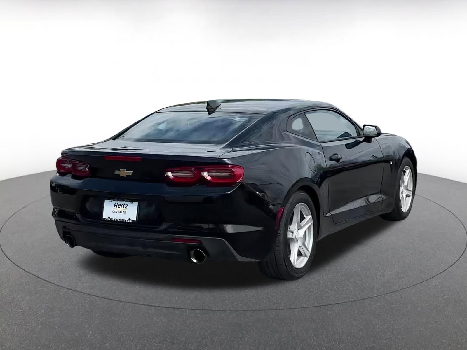 Thumbnail: 2023 Chevrolet Camaro - 15