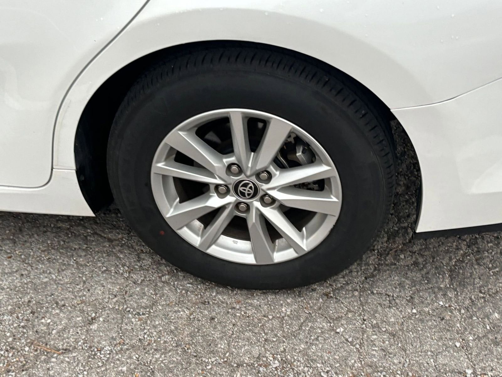 Thumbnail: 2025 Toyota Camry - 29