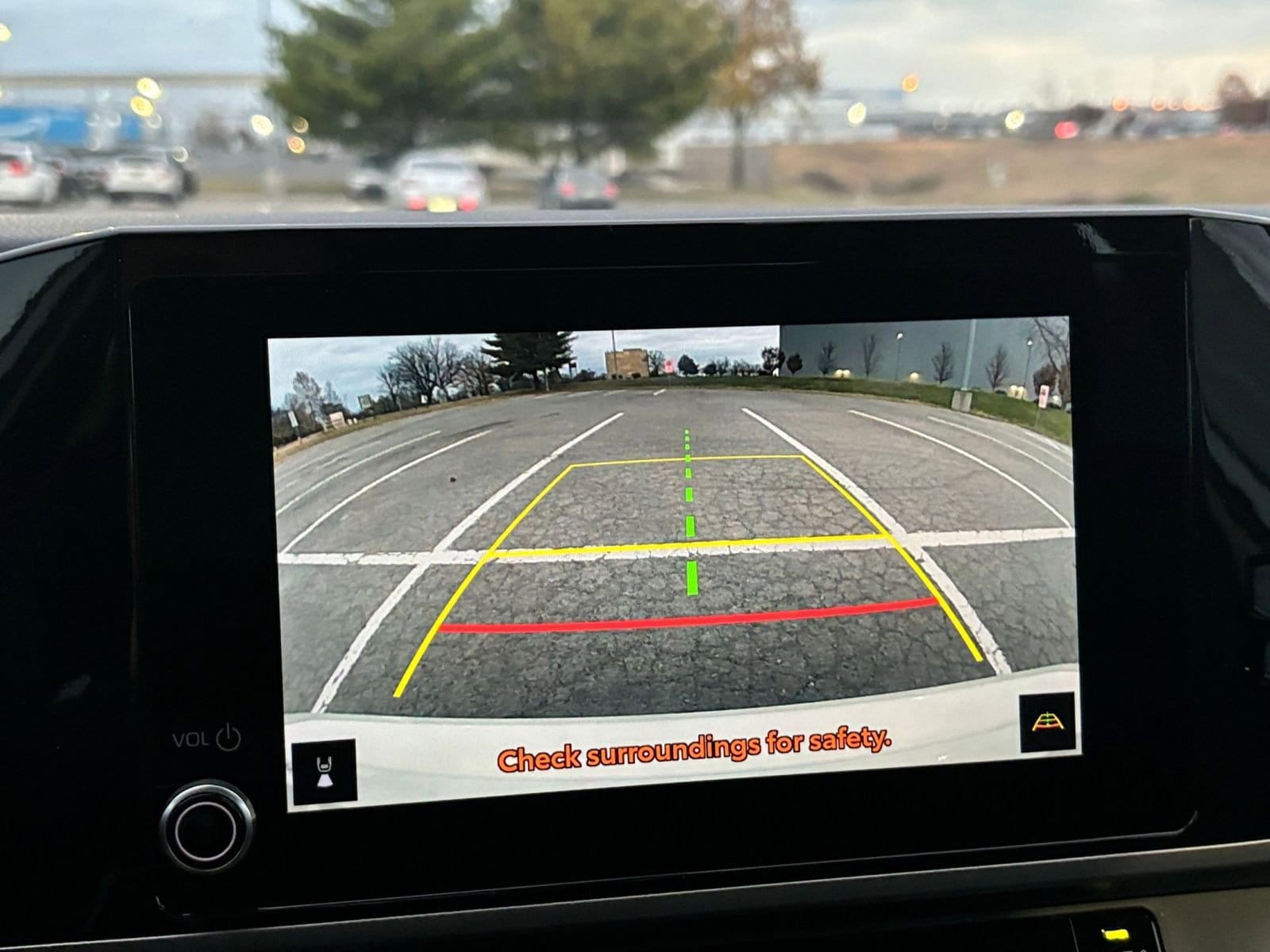 Thumbnail: 2025 Toyota Camry - 17