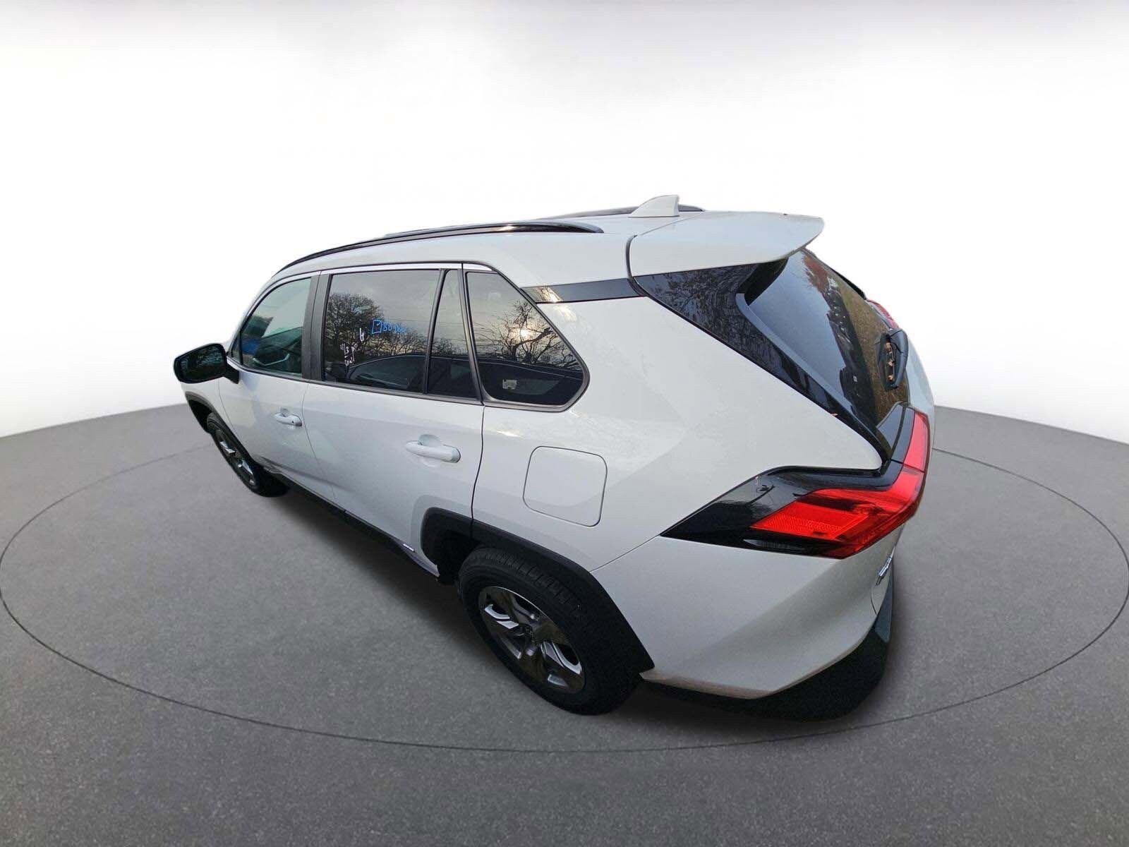 Thumbnail: 2025 Toyota RAV4 - 4