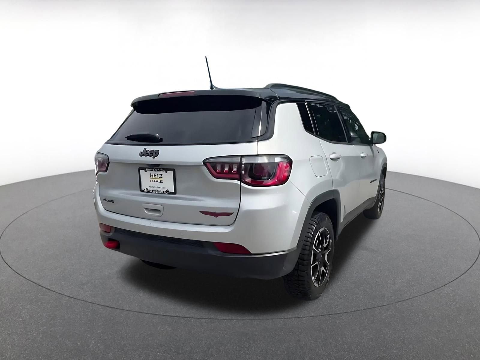 Thumbnail: 2025 Jeep Compass - 14
